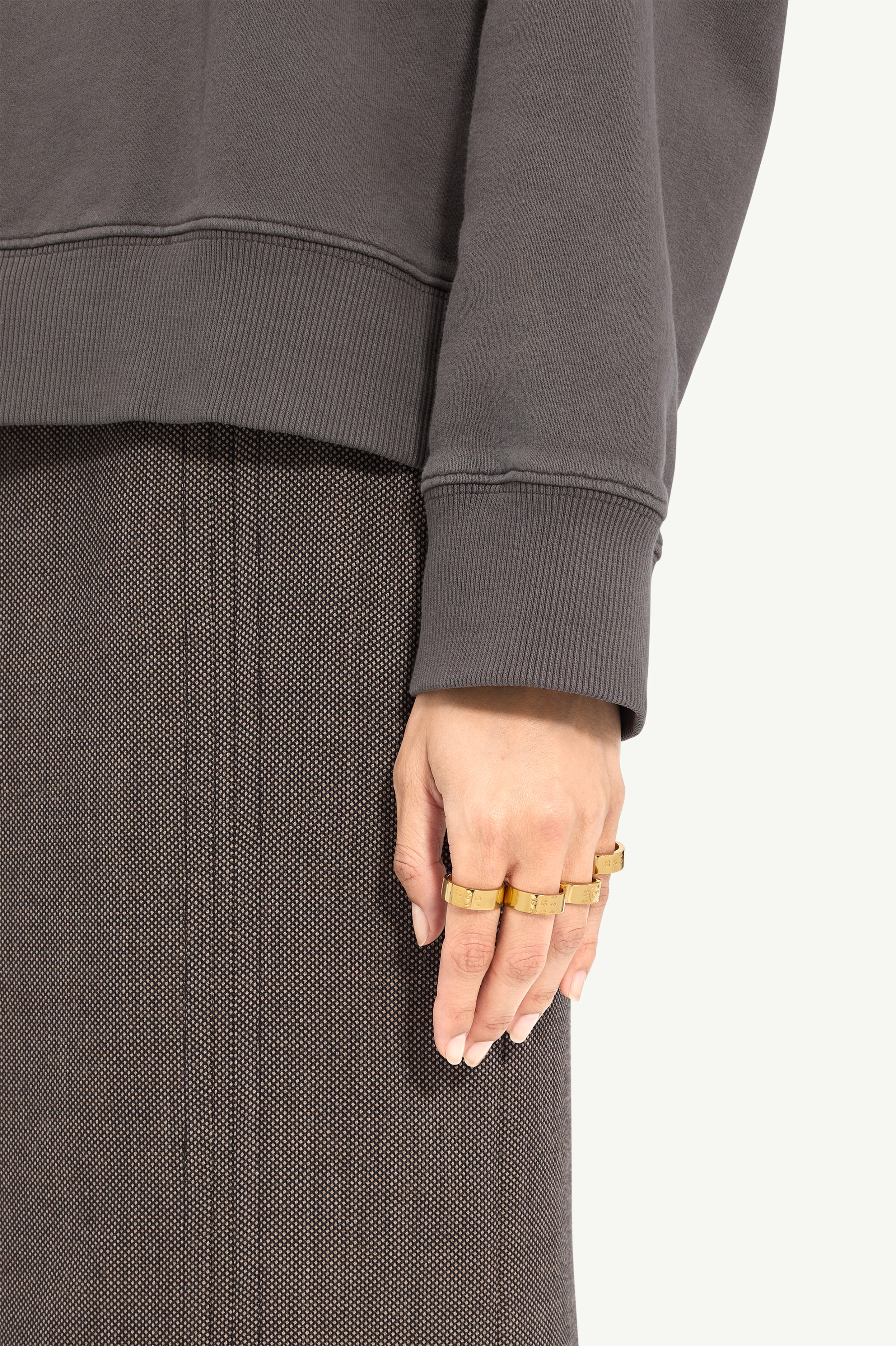 Stacked numeric ring - 4