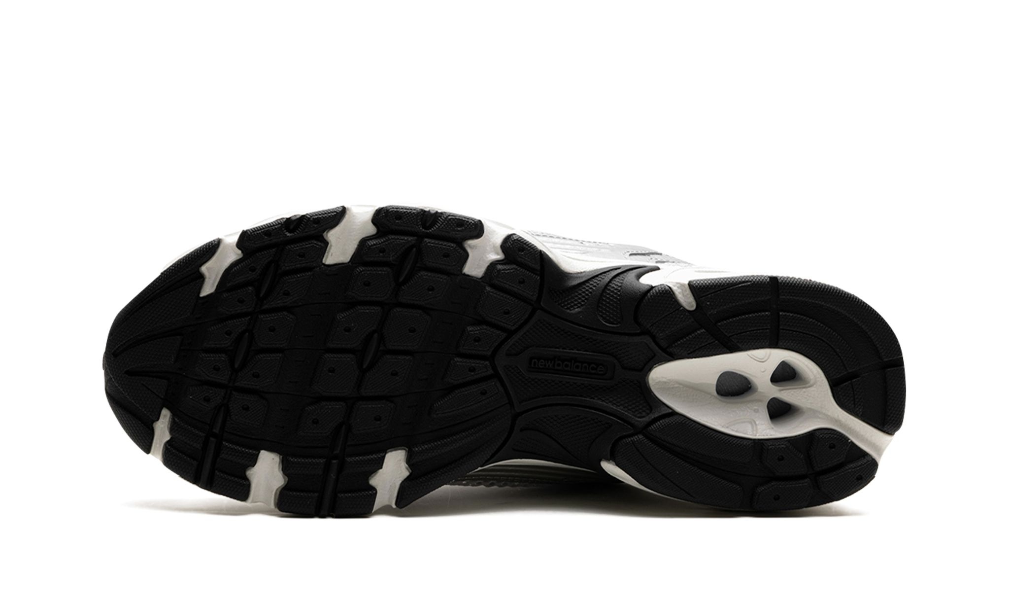 530 "Grey Matter / Silver Metallic" - 5