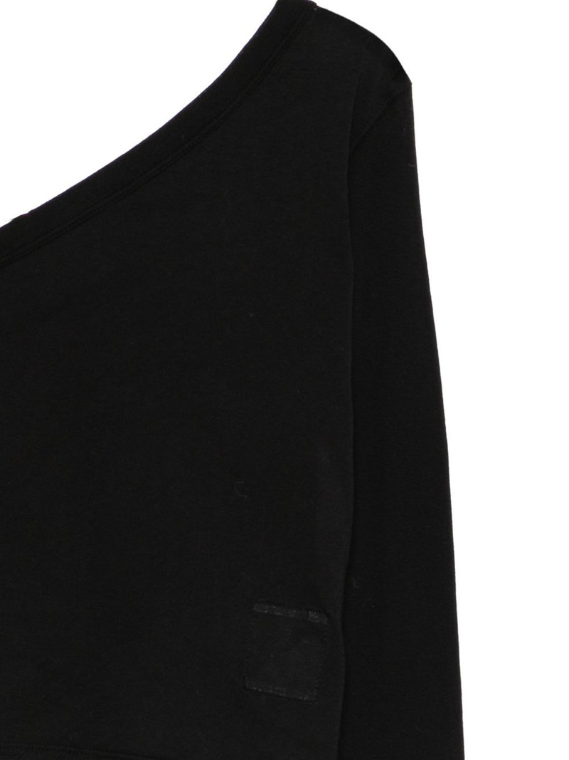 asymmetric-sleeve top 3