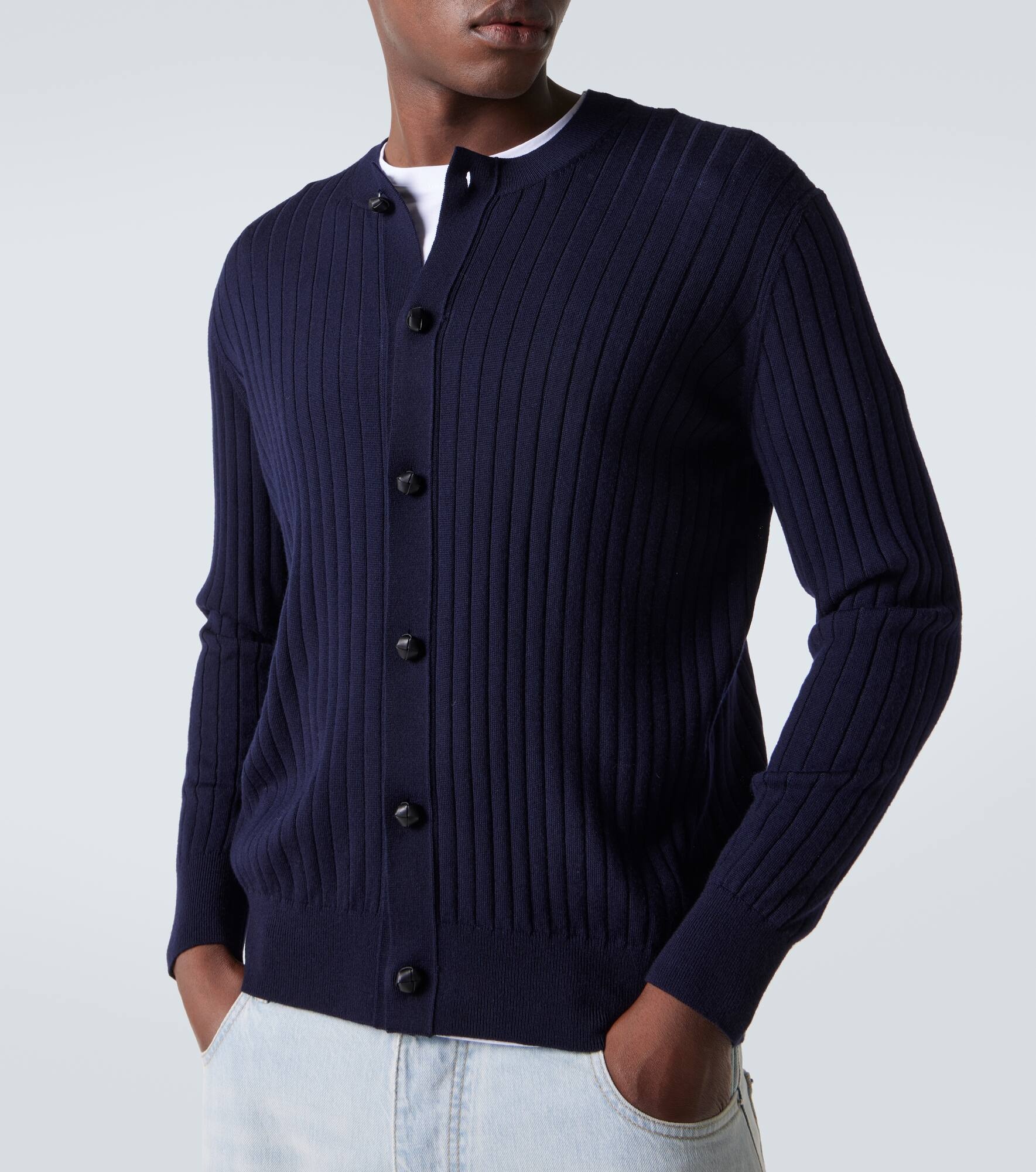 Wool cardigan - 5