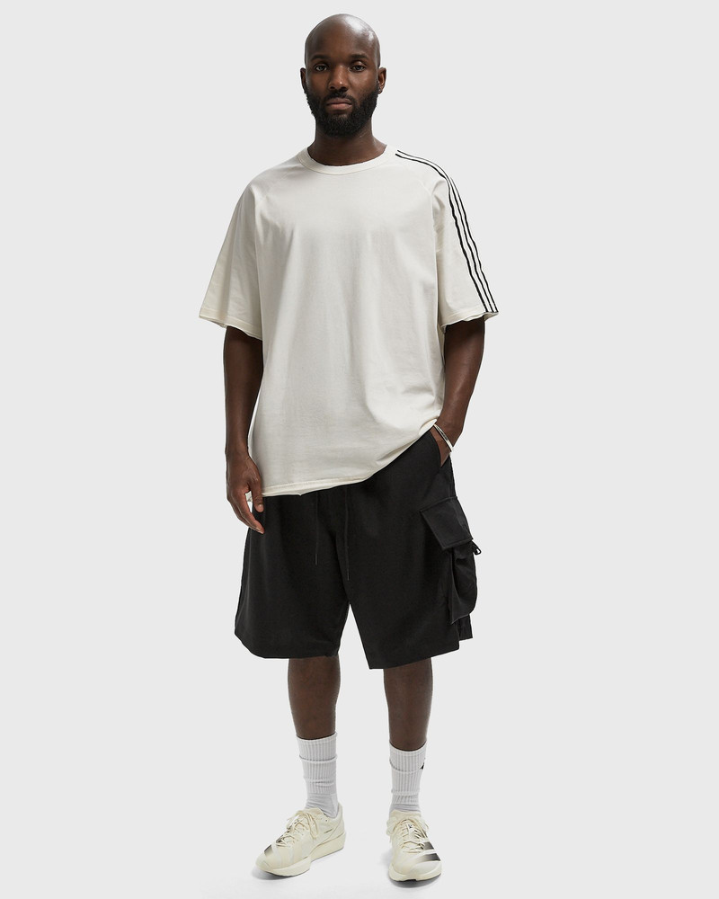 Y-3 SU CARGO SHORTS outlook