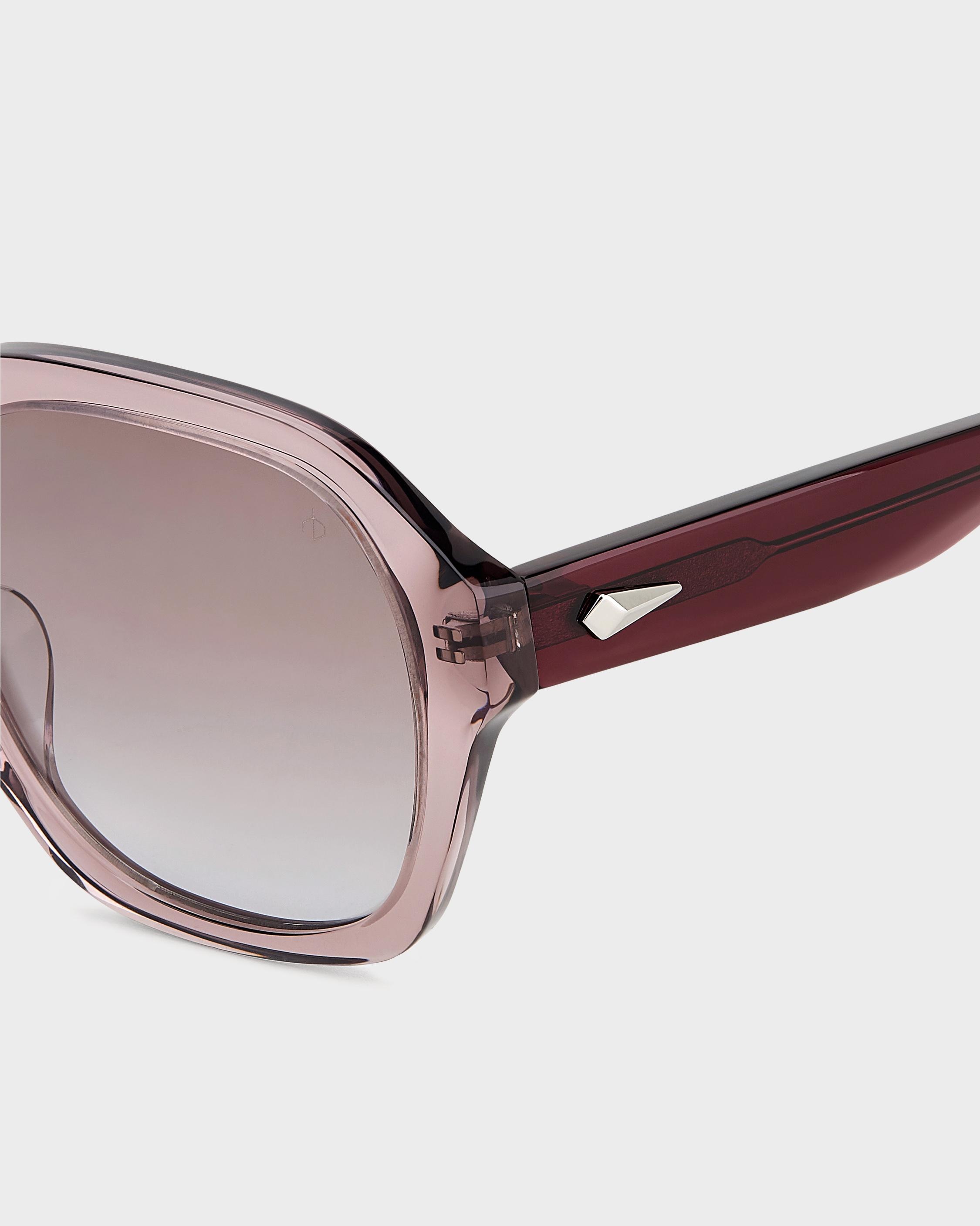 Elly
Butterfly Sunglasses - 3