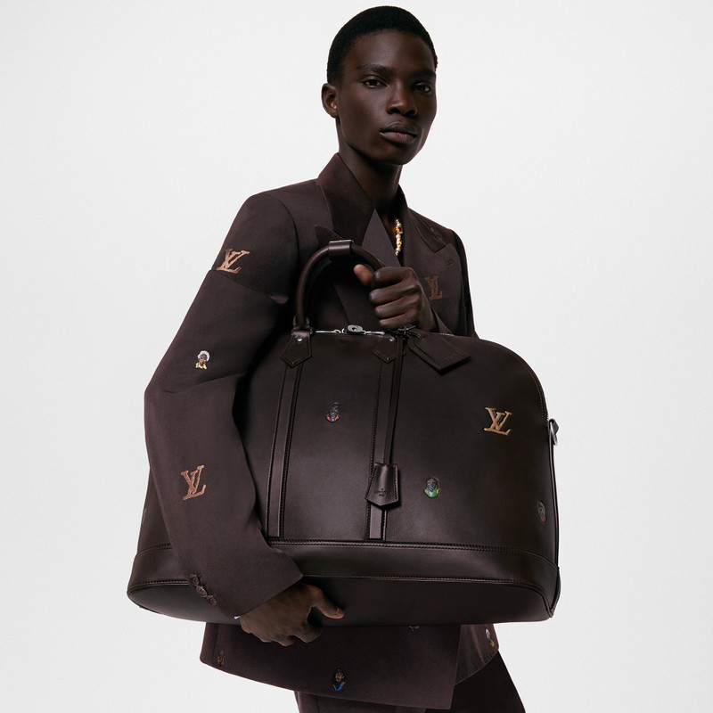 Louis Vuitton Alma Travel GM outlook