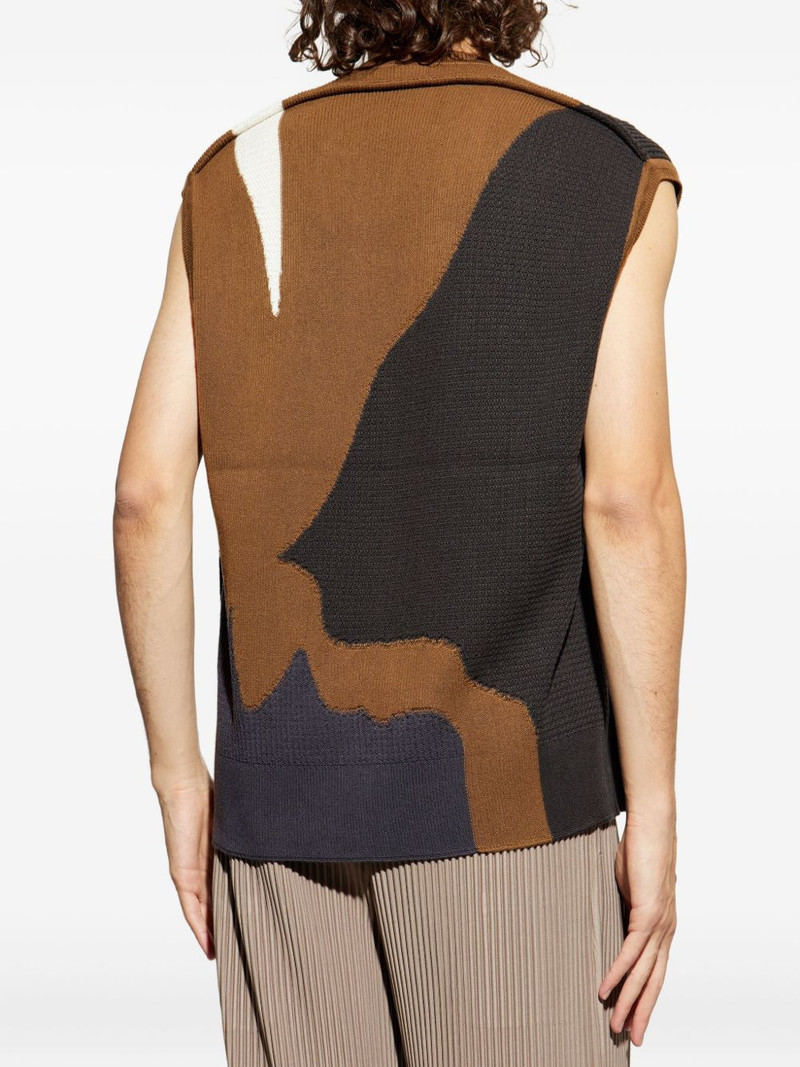 round neckline vest 4