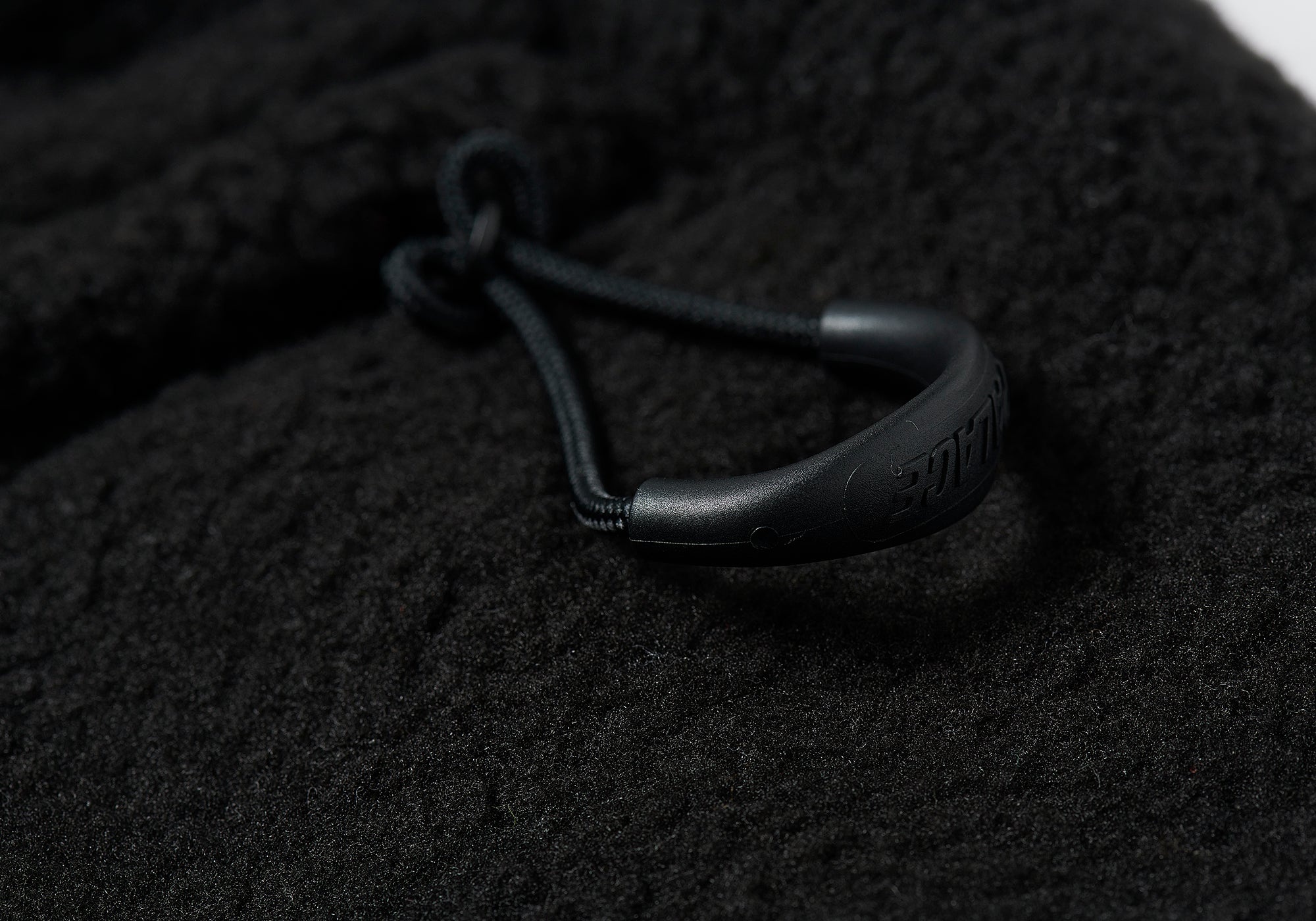 PEAK FLEECE SHORT BLACK - 4