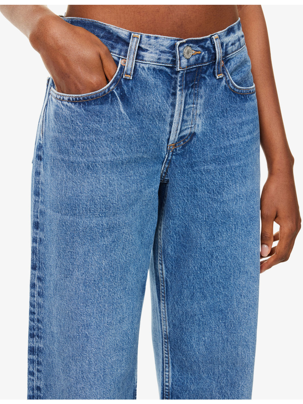 Low-Rise Loose-Fit Denim Jeans - 5