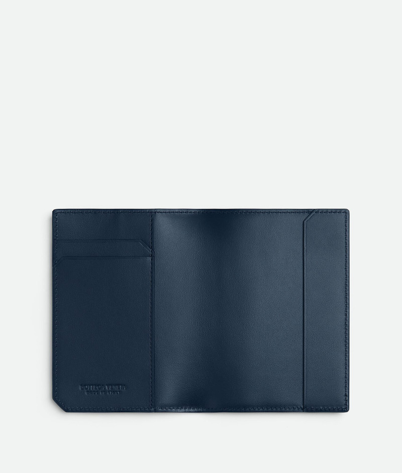 Bottega Veneta Intrecciato Piccolo Passport Case outlook