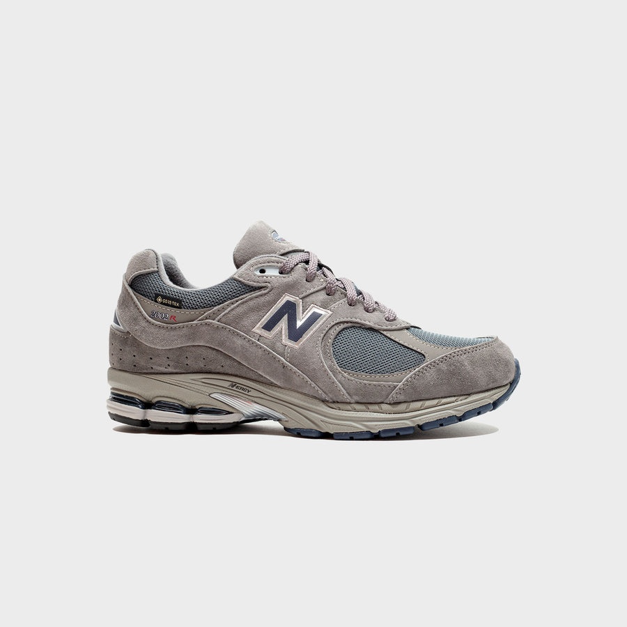 何度もすみませんnewbalance M2002RXC GORE-TEX