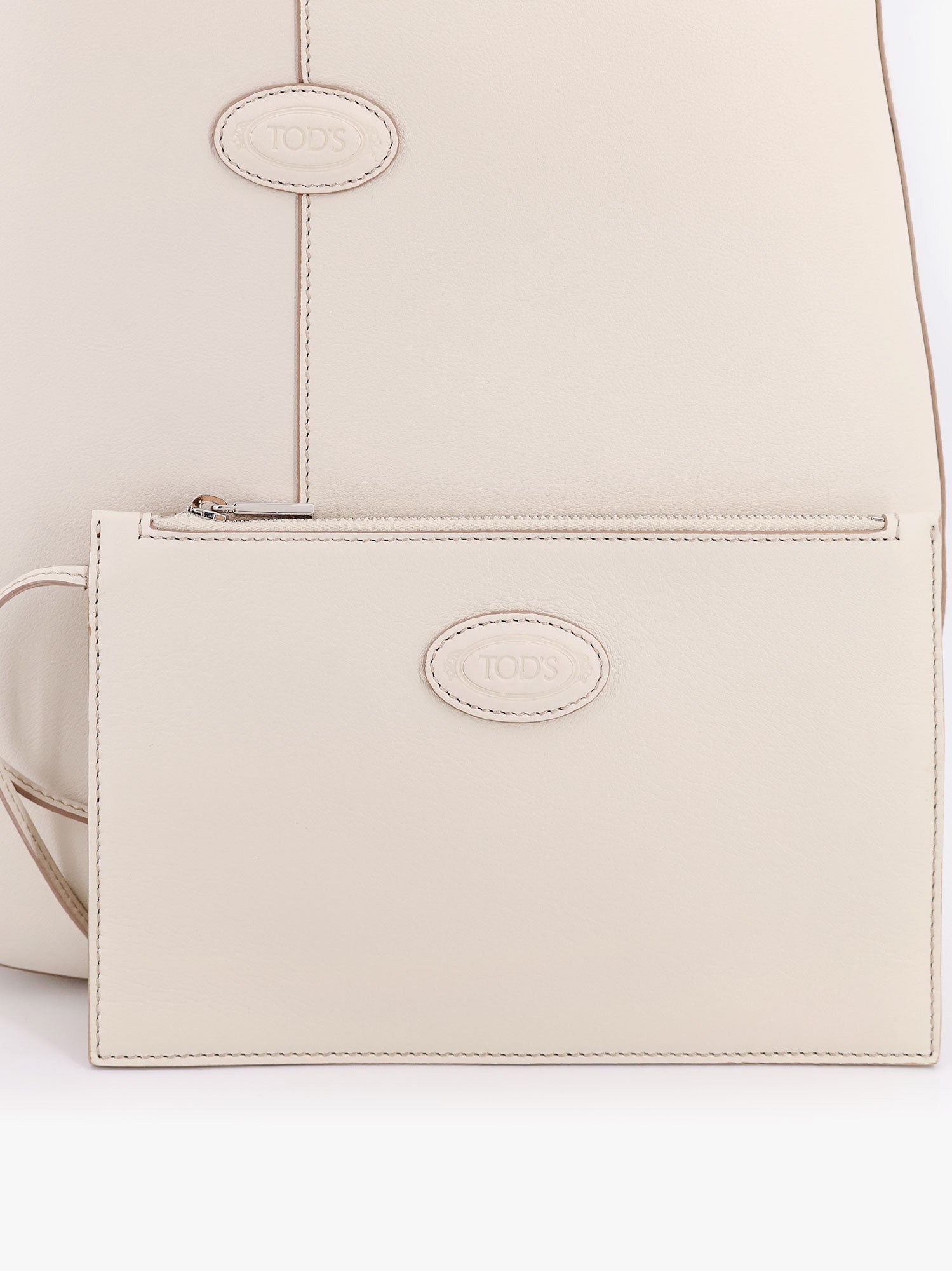 Tod's Leather shoulder bag with frontal logo patch