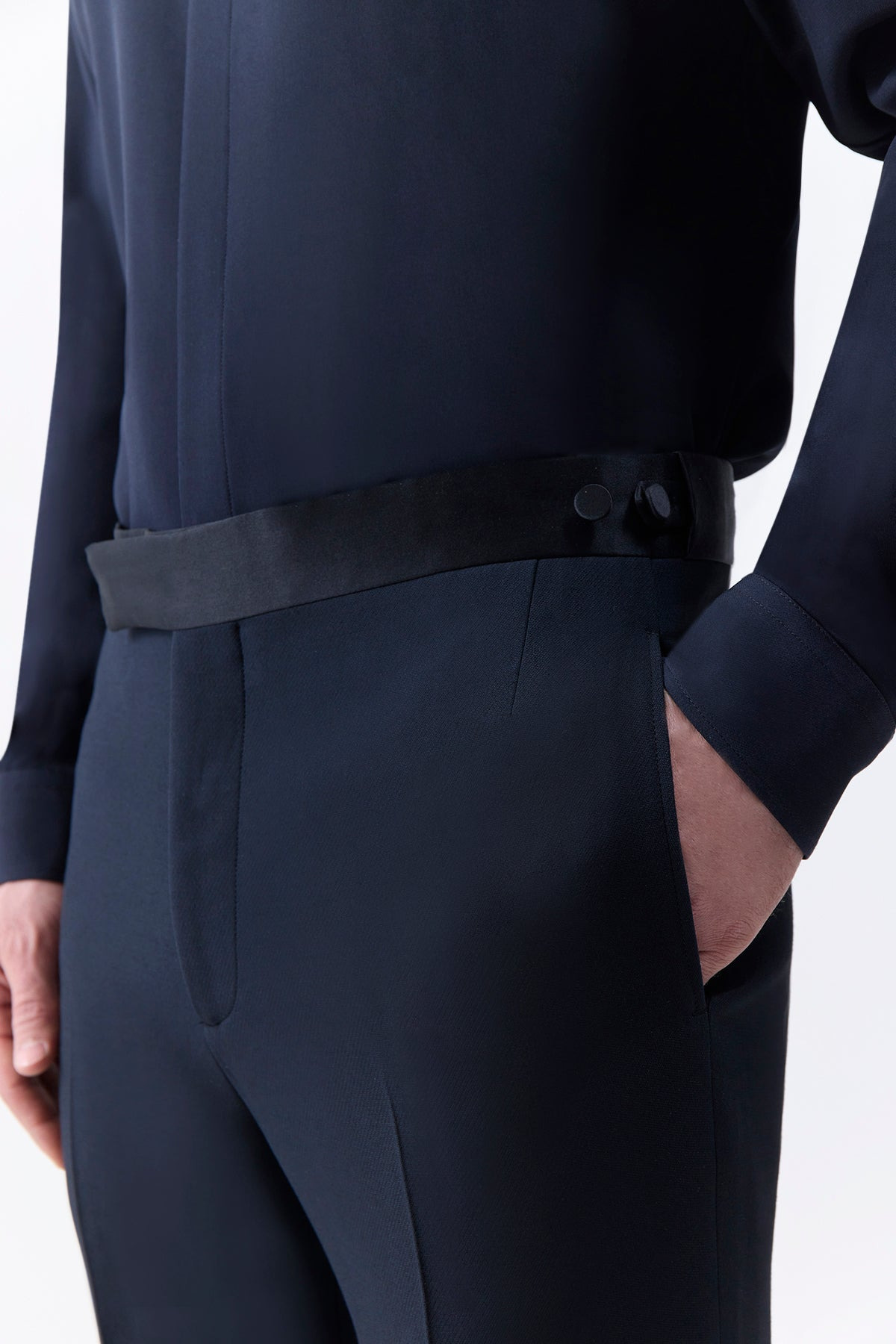 Simons Pant in Black Silk Wool Cady - 6