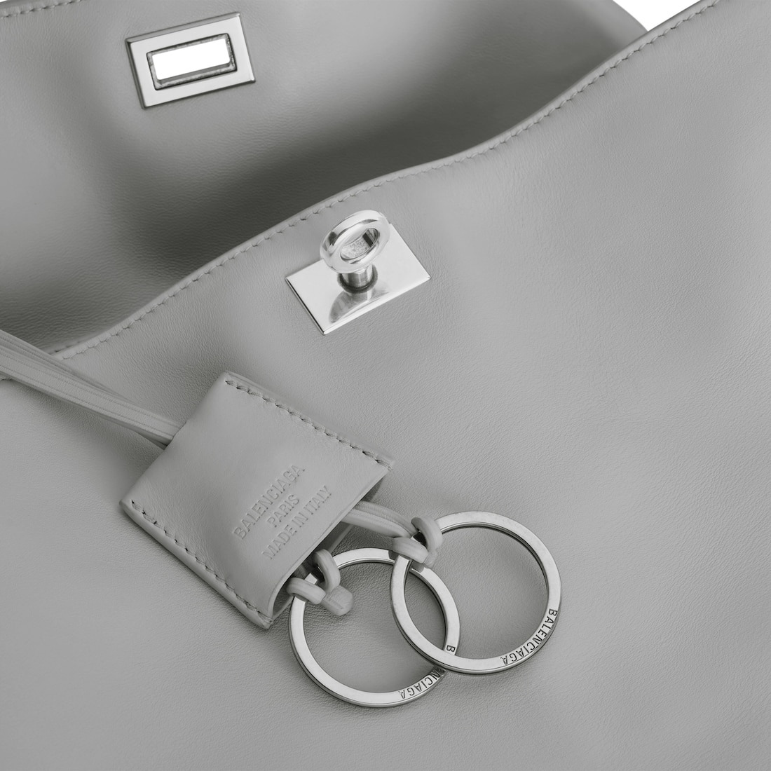 Women's Rodeo Handbag Medium in Cloud Grey - 6