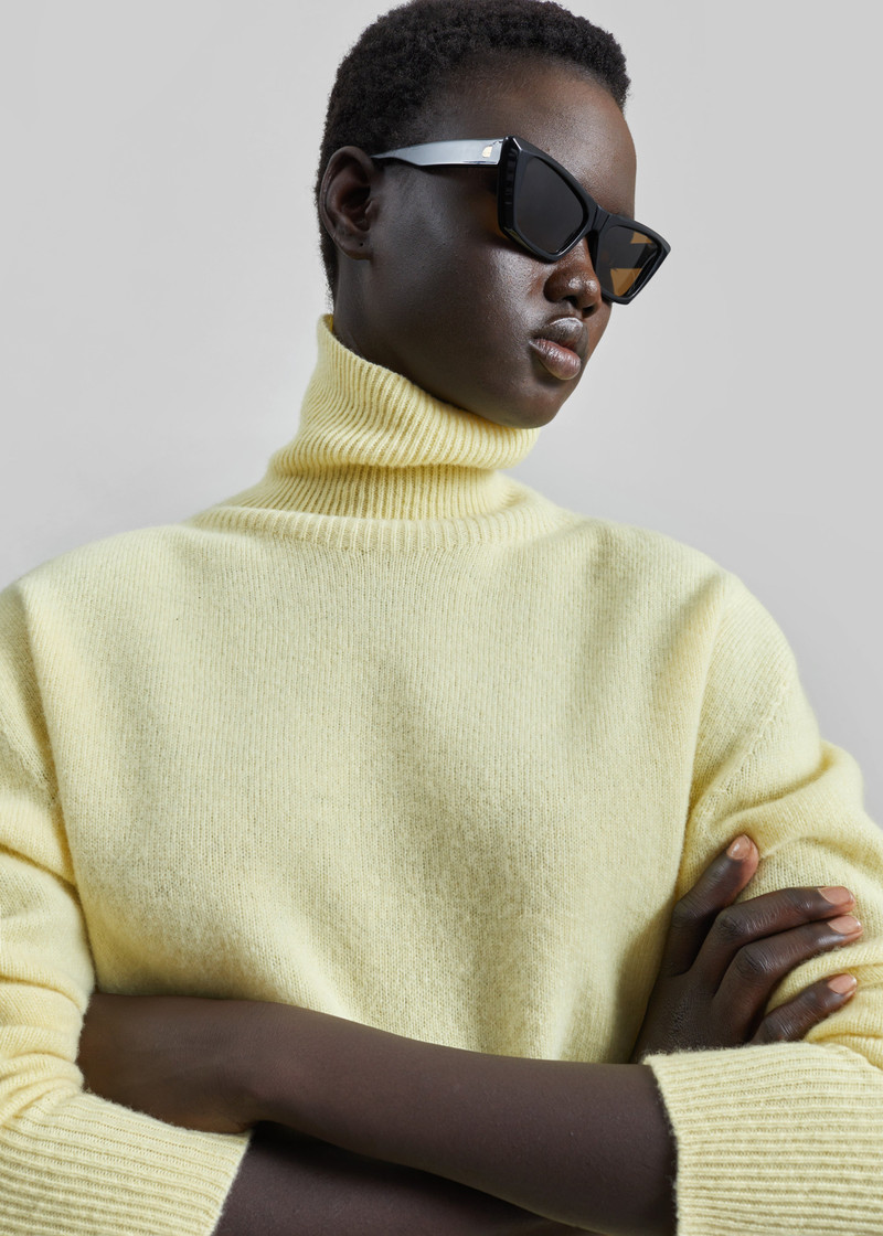 Alster Wool Turtleneck Sweater - Yellow 6