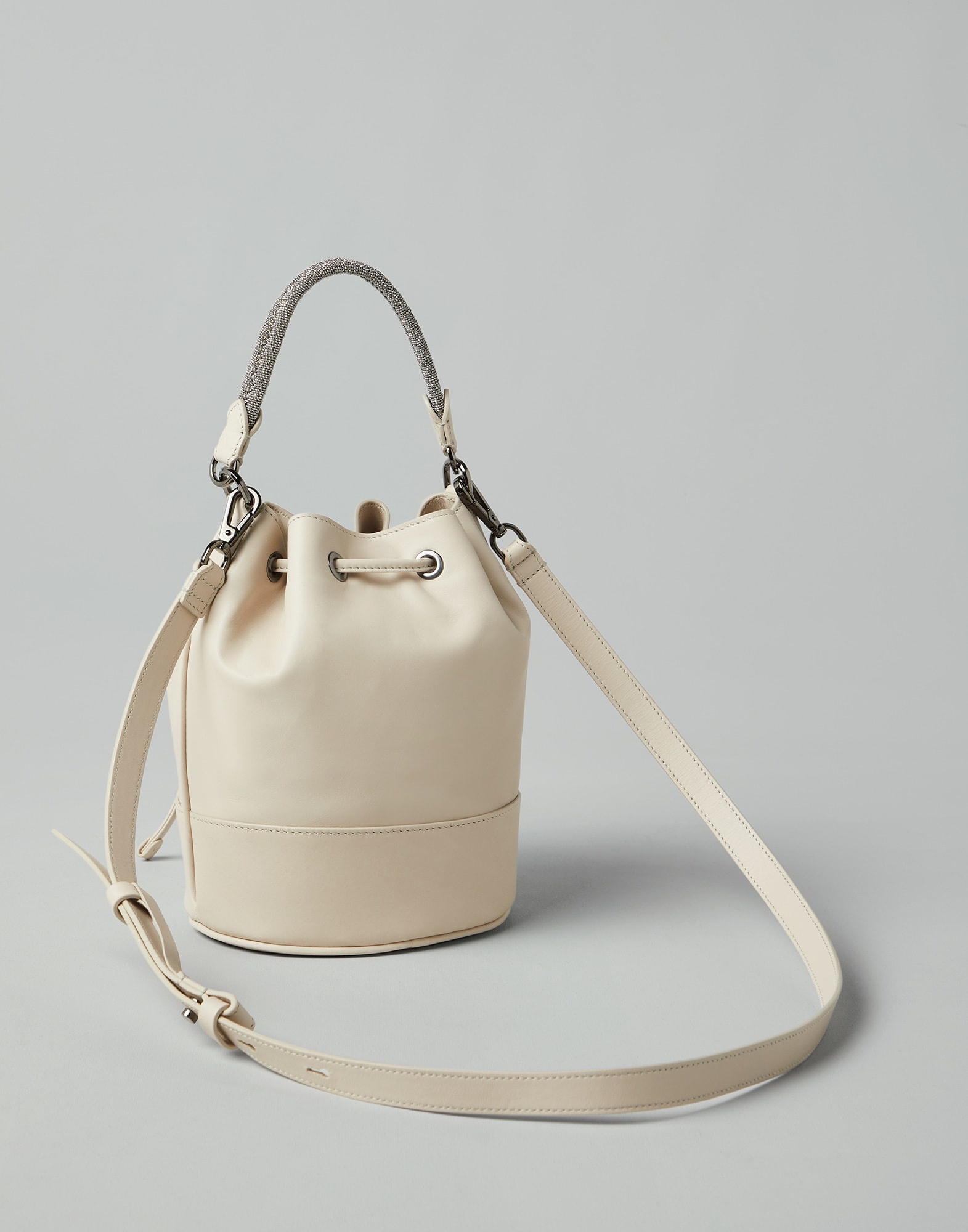 Calfskin bucket bag with precious braided handle - 2