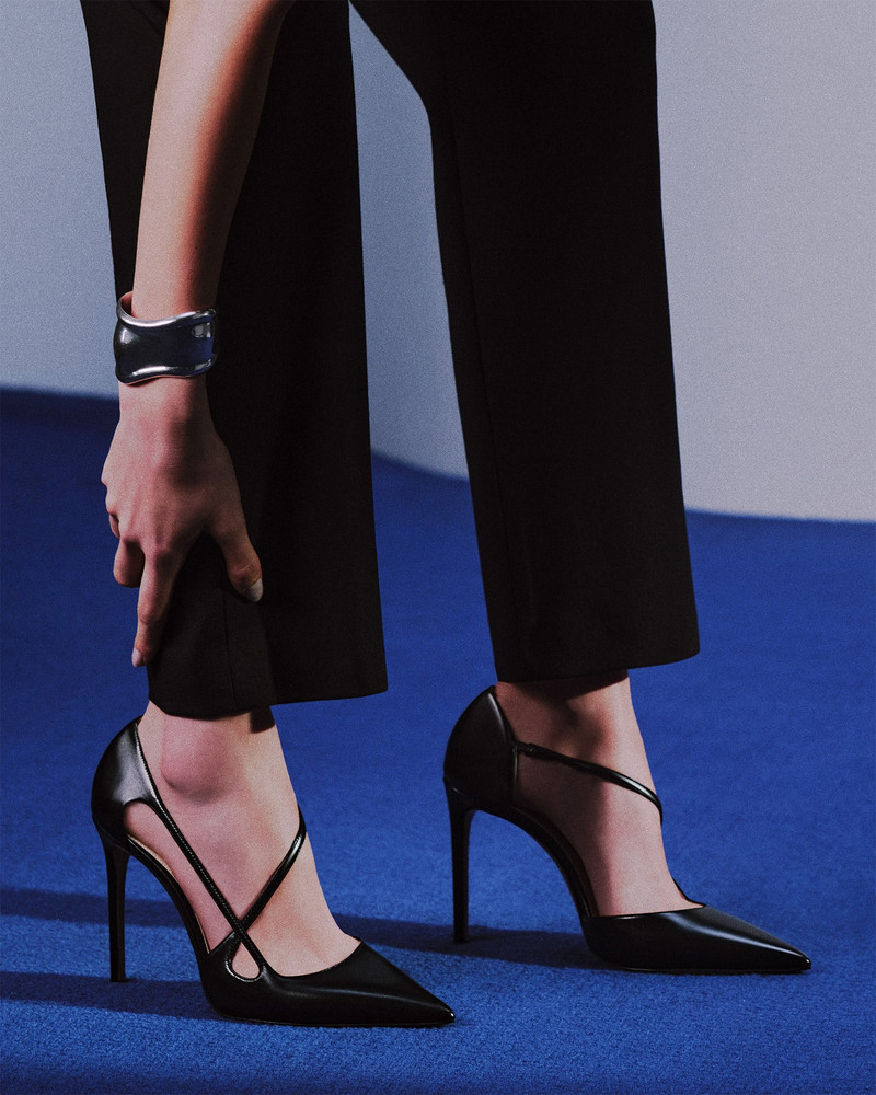 ALEXANDRE BIRMAN RENEE 100 BLACK outlook