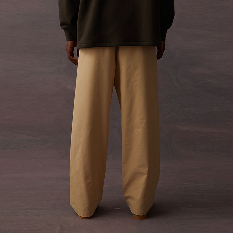 Fear of God Essentials Drop2 SS23 LS Relaxed Trouser 'Sand' 130BT222084F - 4
