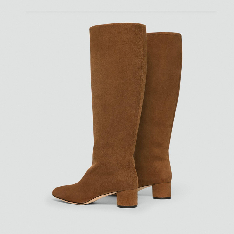 Tall Boot in Suede 4