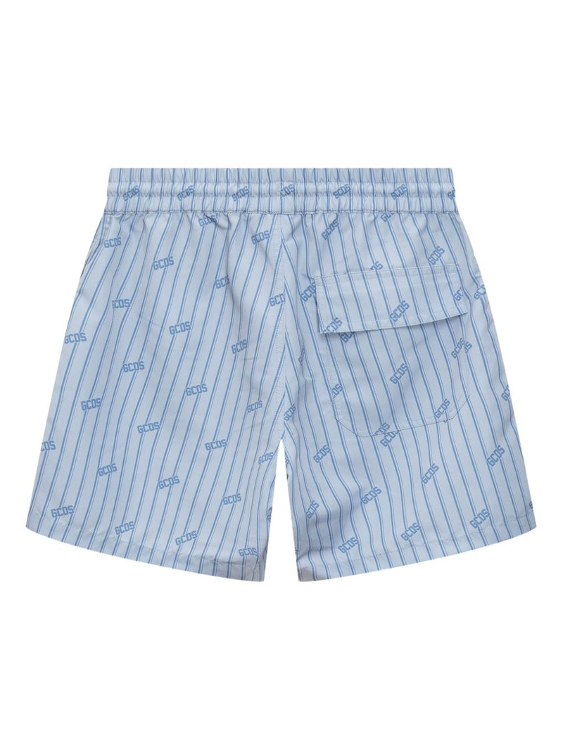 GCDS striped shorts outlook