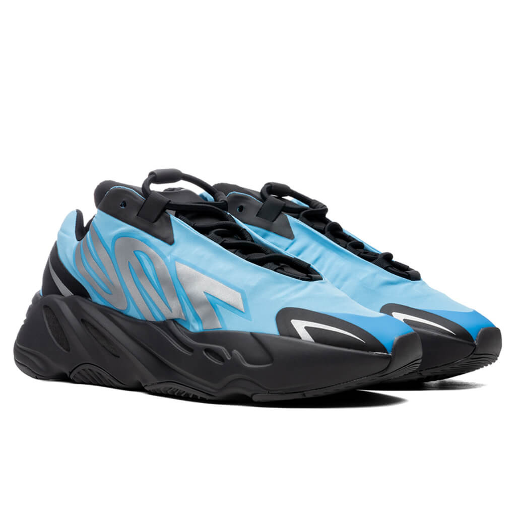 YEEZY 700 MNVN - BRIGHT CYAN - 2