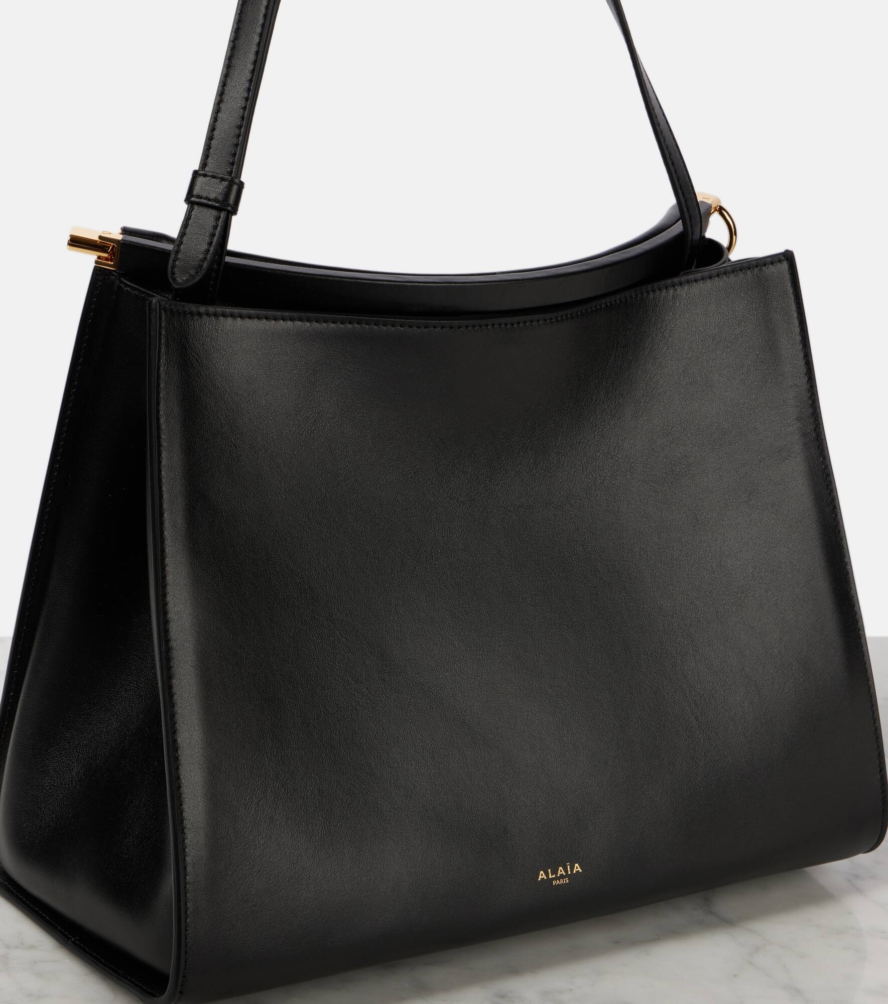 Curve Medium leather shoulder bag - 6