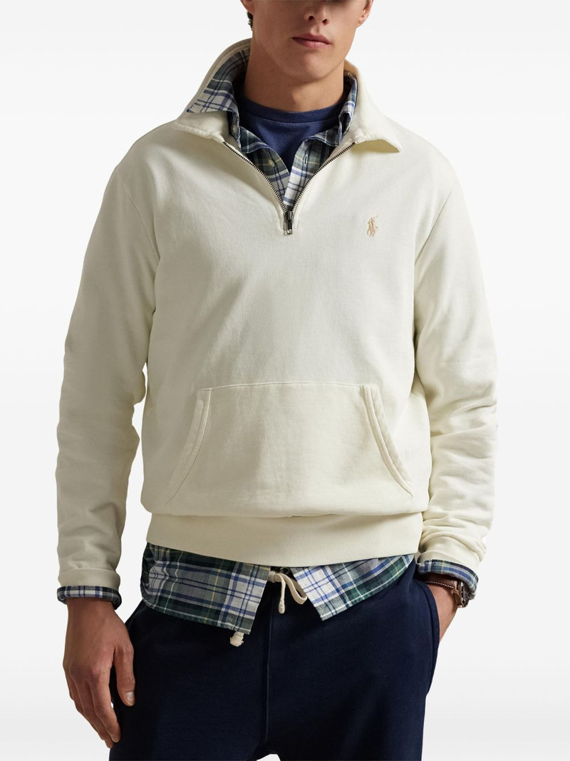 half-zip sweatshirt 3