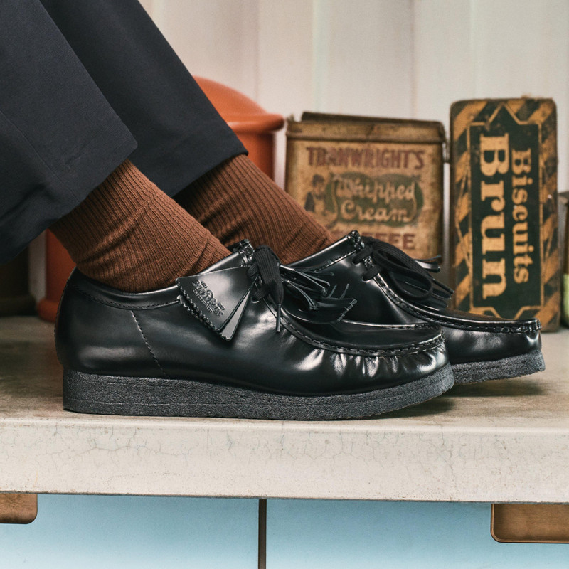 Wallabee Black Hi Shine Leather 2