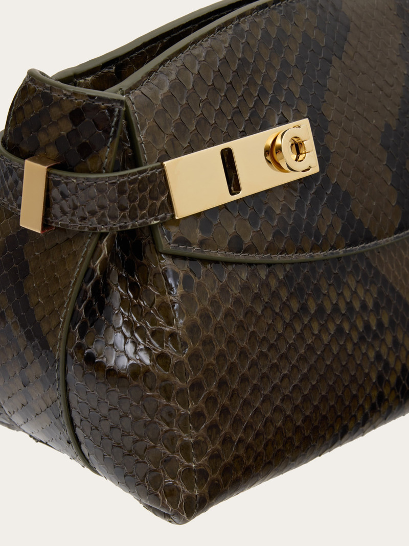 Hug soft crossbody bag (XS) 8