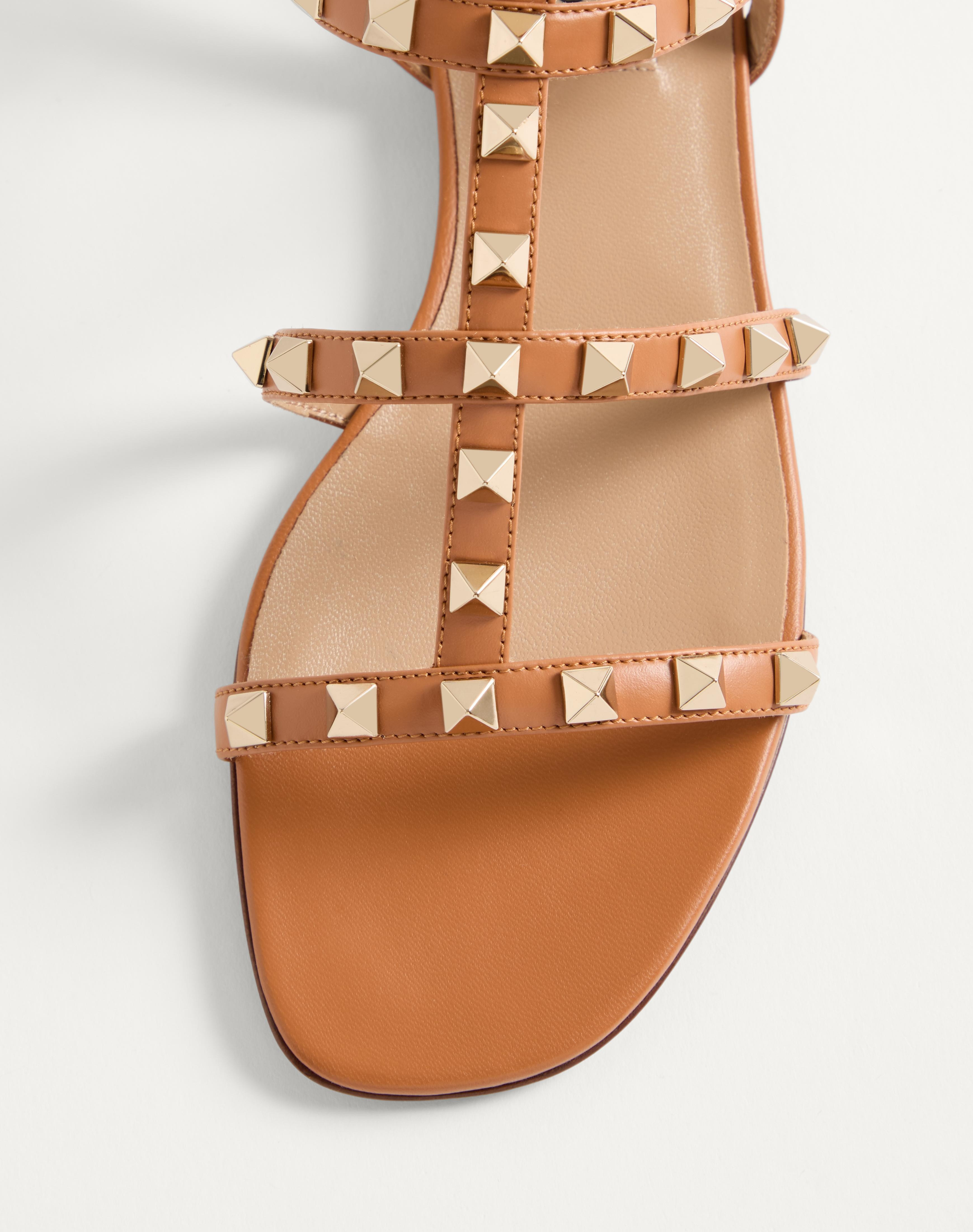 ROCKSTUD FLAT CALFSKIN SANDAL WITH STRAPS - 6