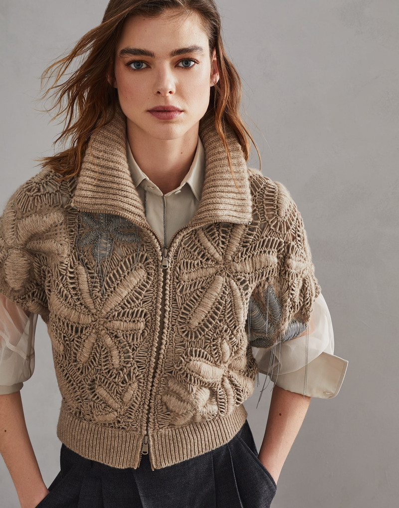 Handmade Flower Crochet OPERA cardigan in cashmere Feather yarn 4