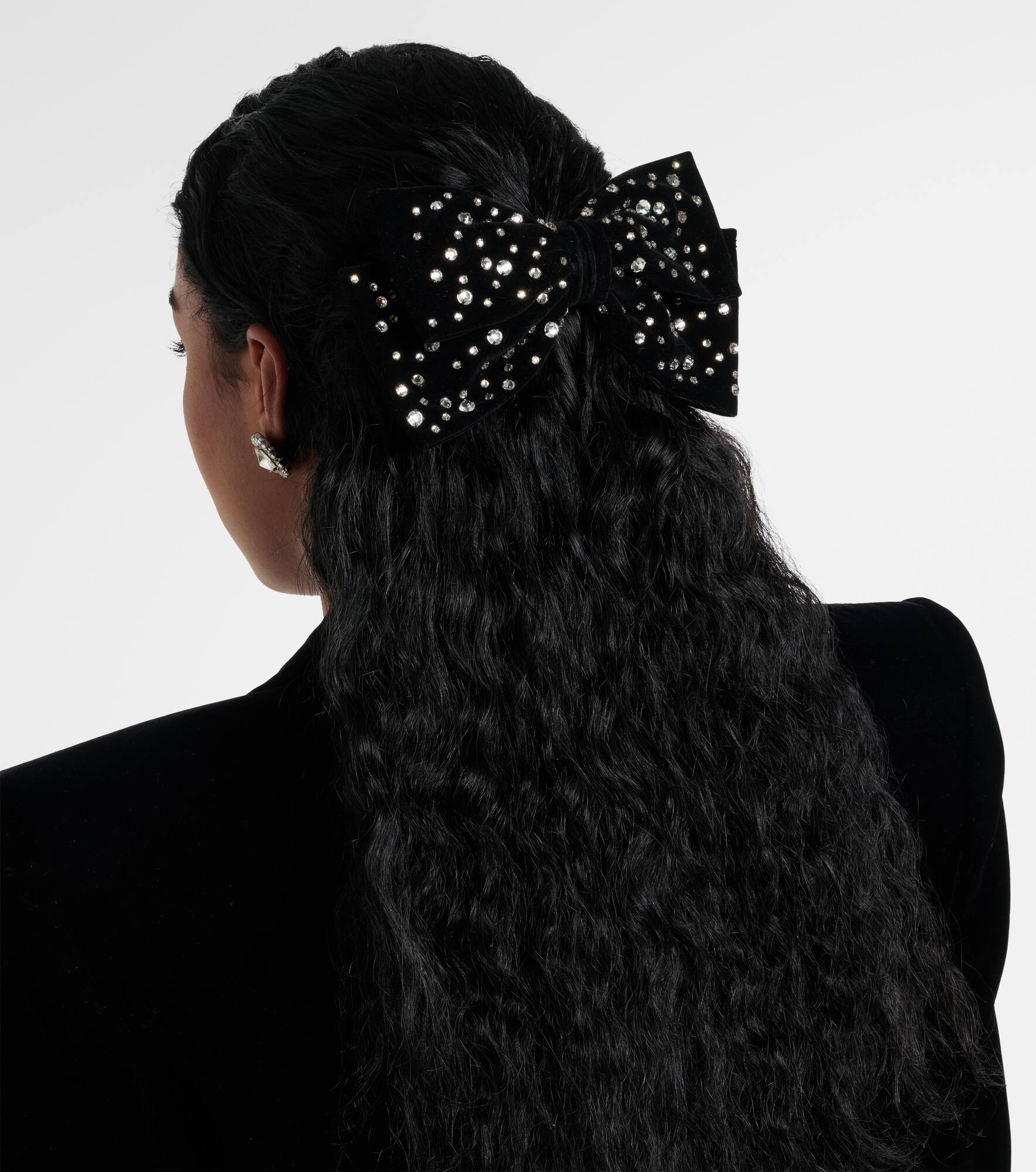 Loren crystal-embellished velvet bow barrette - 2