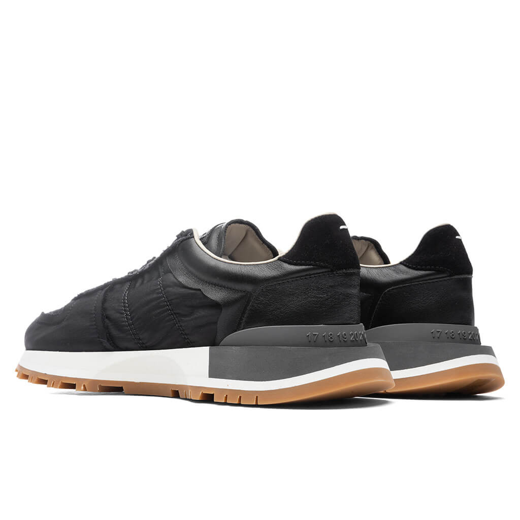 MAISON MARGIELA RUNNER EVOLUTION SNEAKERS - BLACK - 3