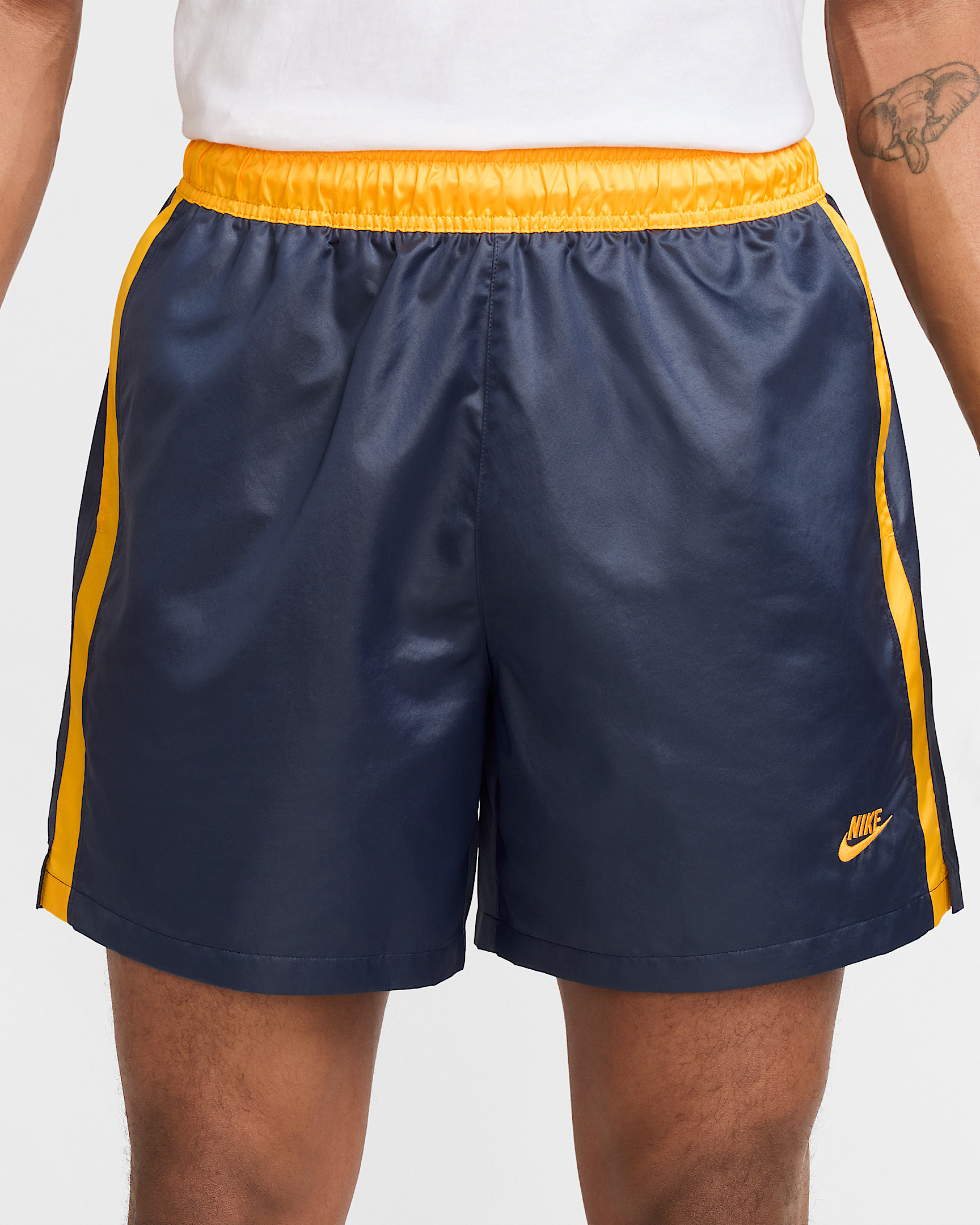 Nike Sportswear Club Men's Flow Football Shorts - 2