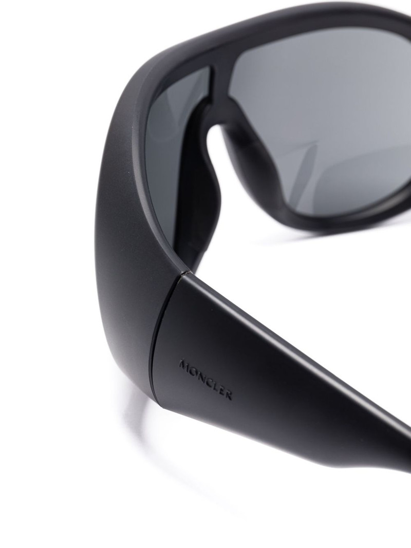 Cloche sunglasses 3