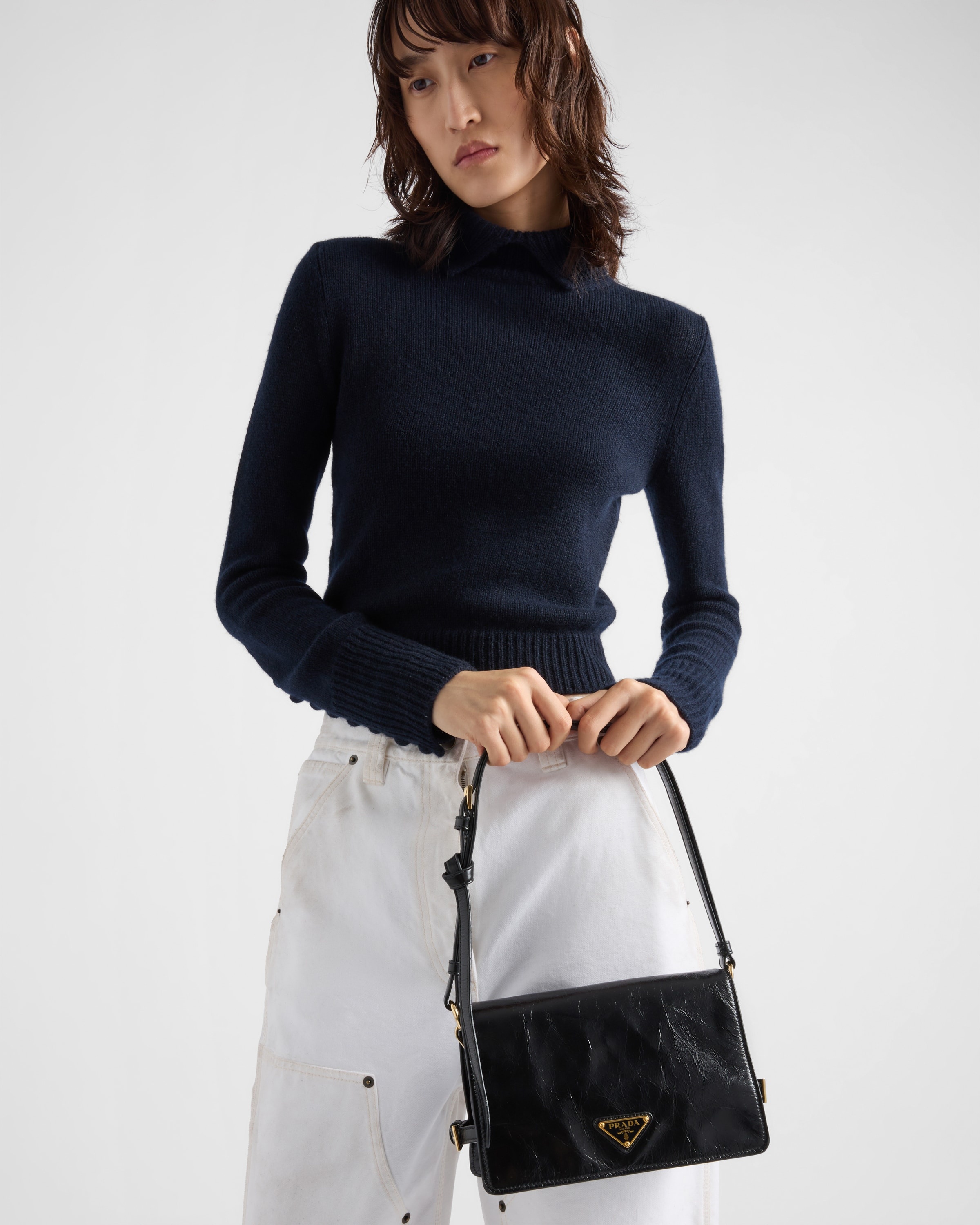 ★関税負担無し★ ※要在庫確認 PRADA Tumulte Shoulder bag Prada Leather Triangle Shoulder Bag | RADPRESENT