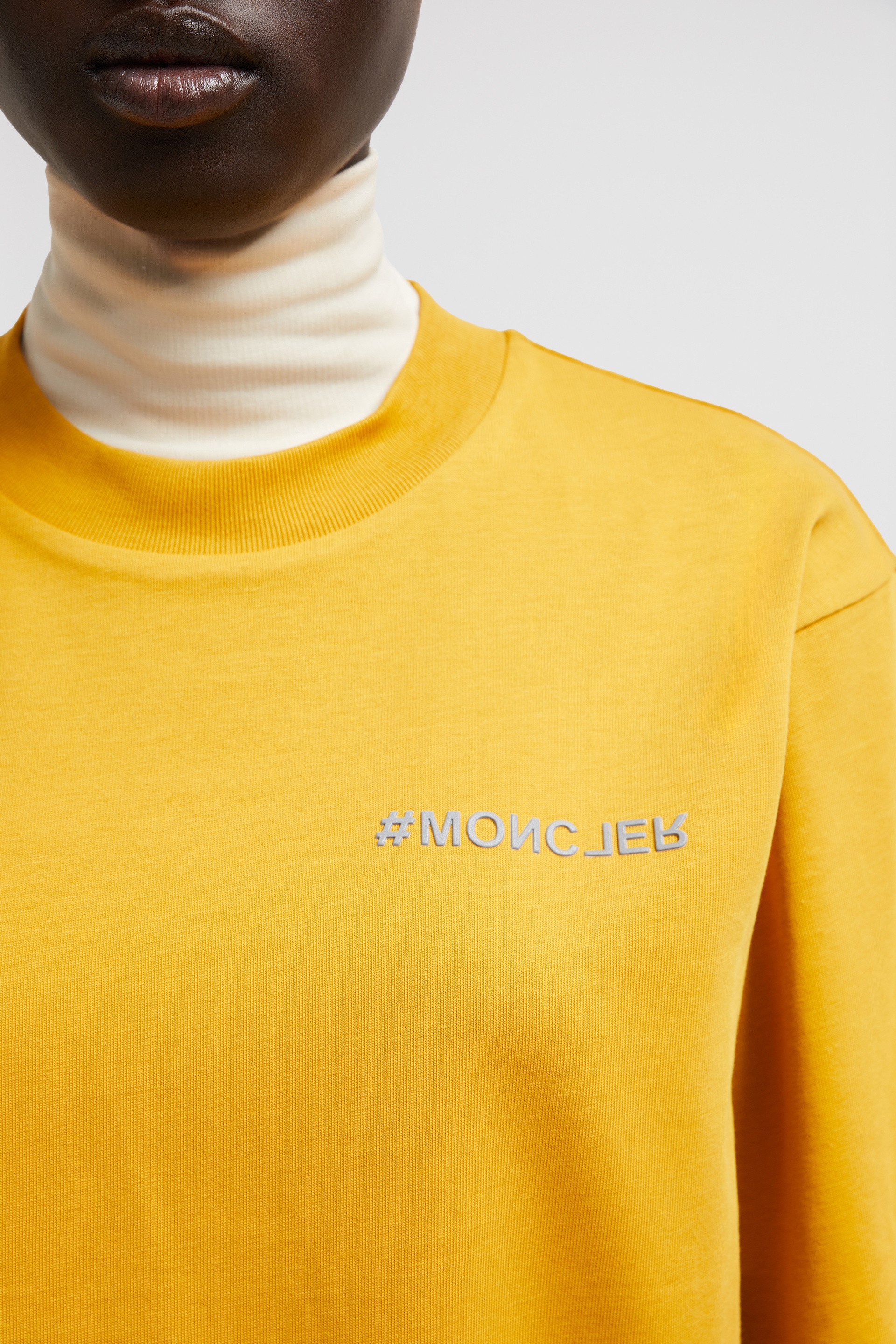 Logo T-Shirt - 6
