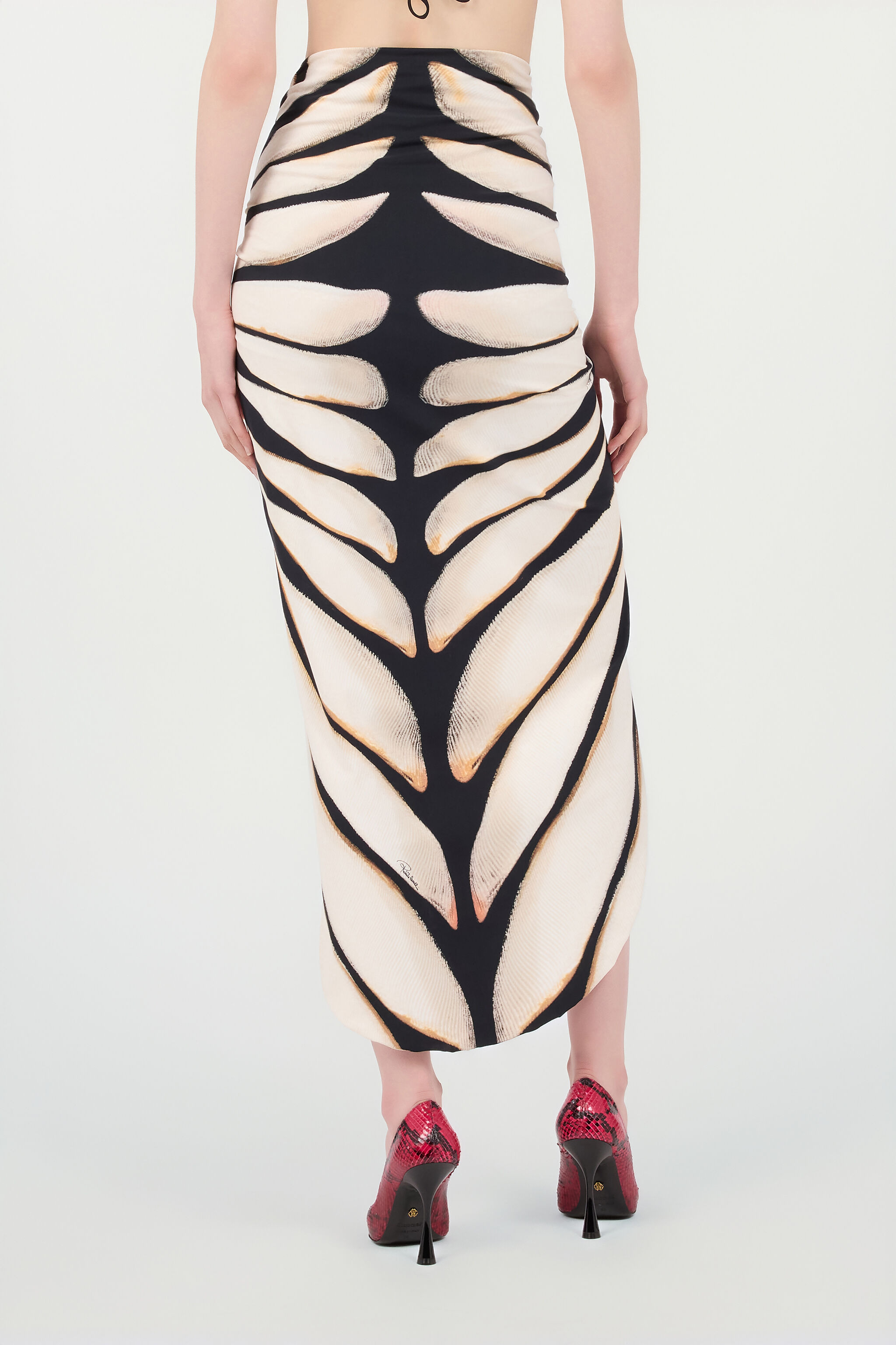Sarong With Ray Of Pink Print - 4