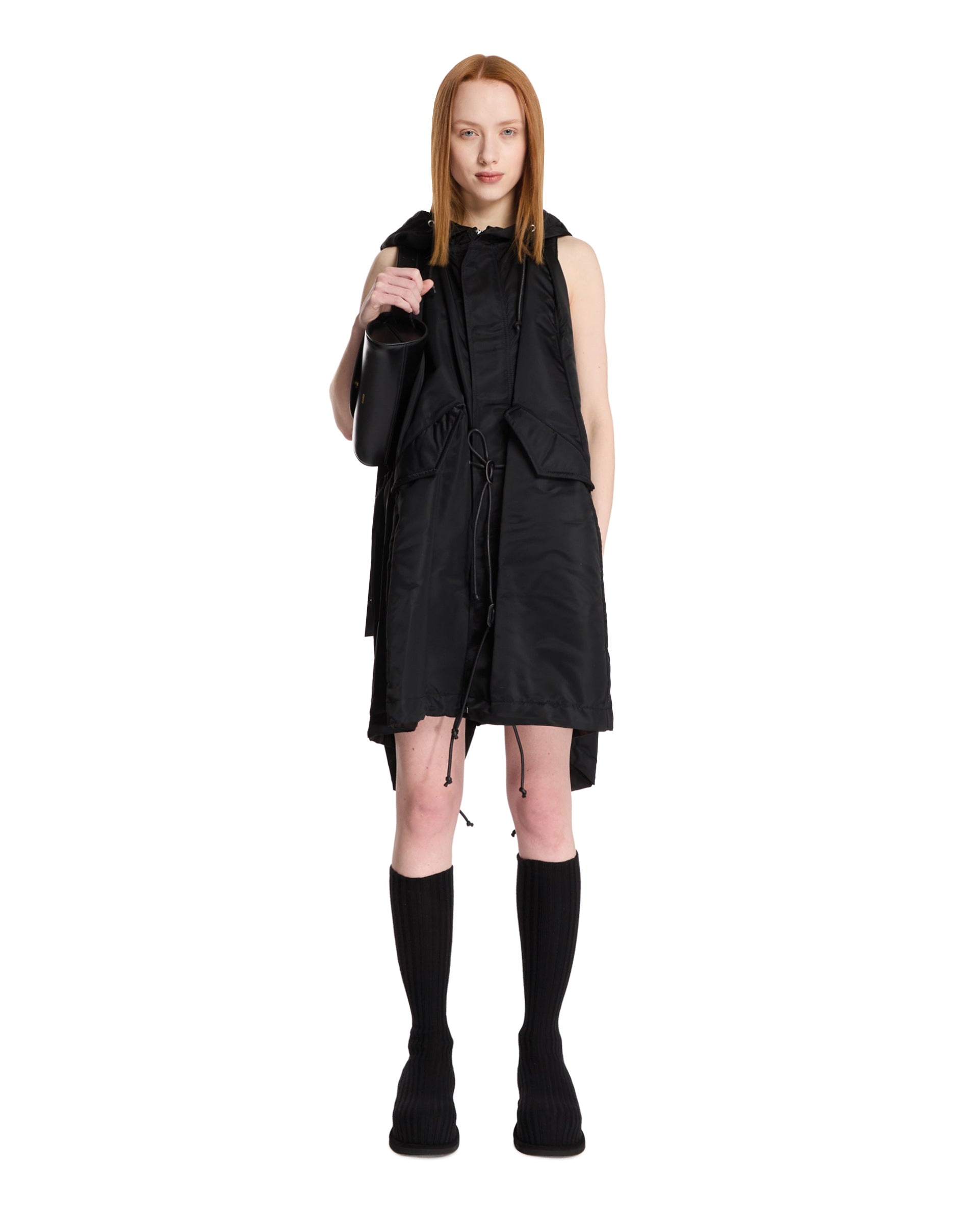 ダウンベスト sacai SS25 NYLON TWILL HOODIE VEST (25 07677 001) Nylon Twill Hoodie Vest | sacai Official Store サカイ