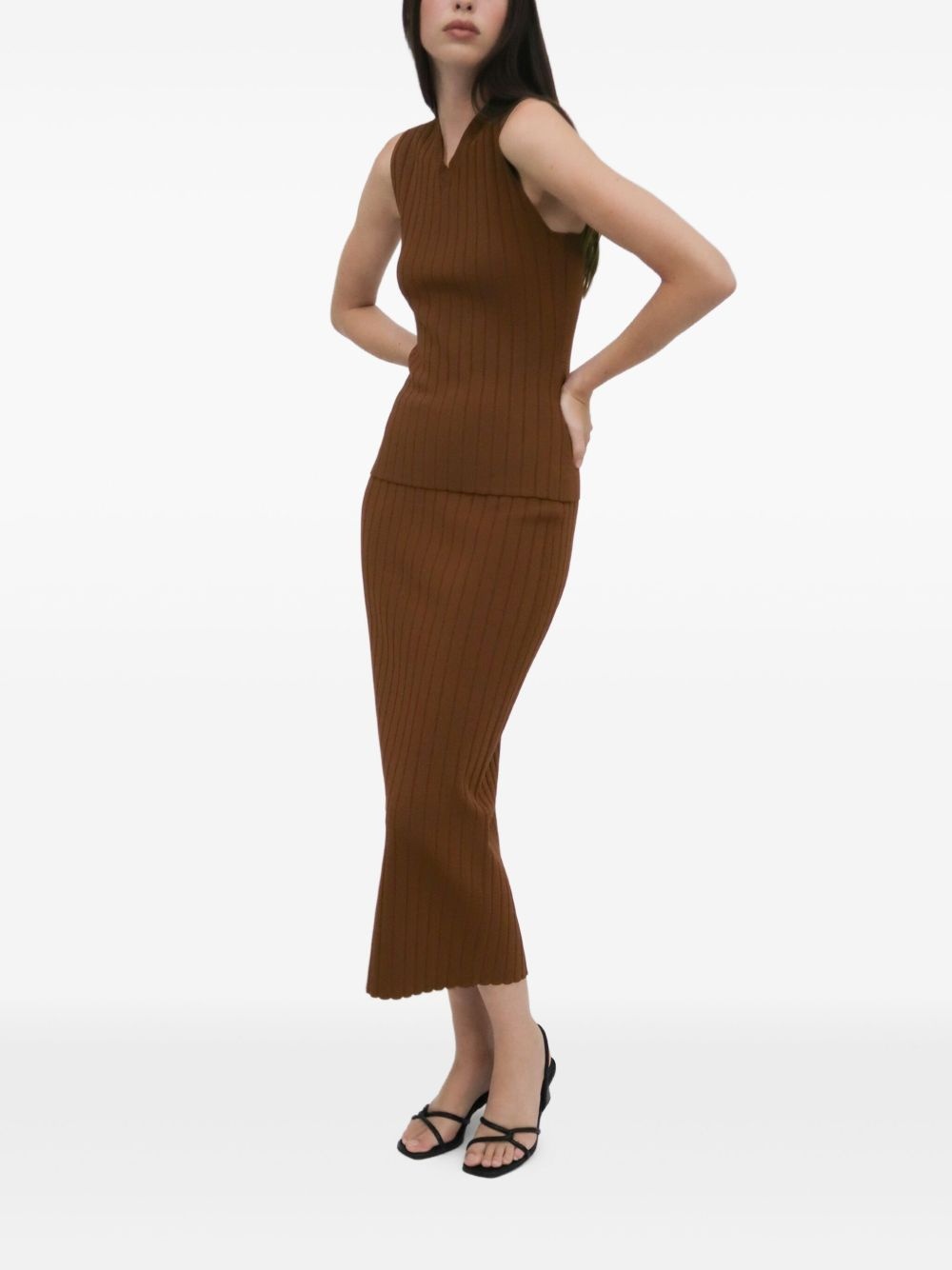 ribbed sleeveless top - 3