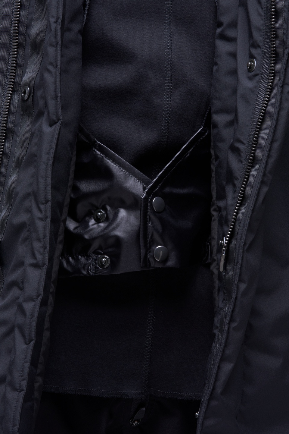 J99-WS 2L Gore-Tex Infinium™ Windstopper® Climashield® Coat Black - 28