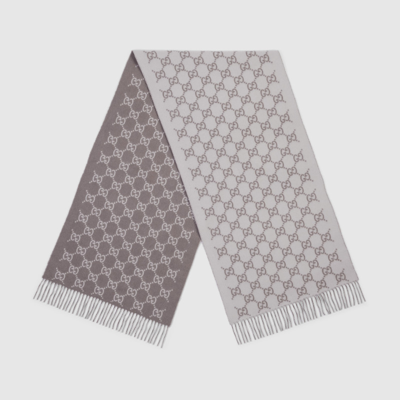 GUCCI GG cashmere shawl outlook