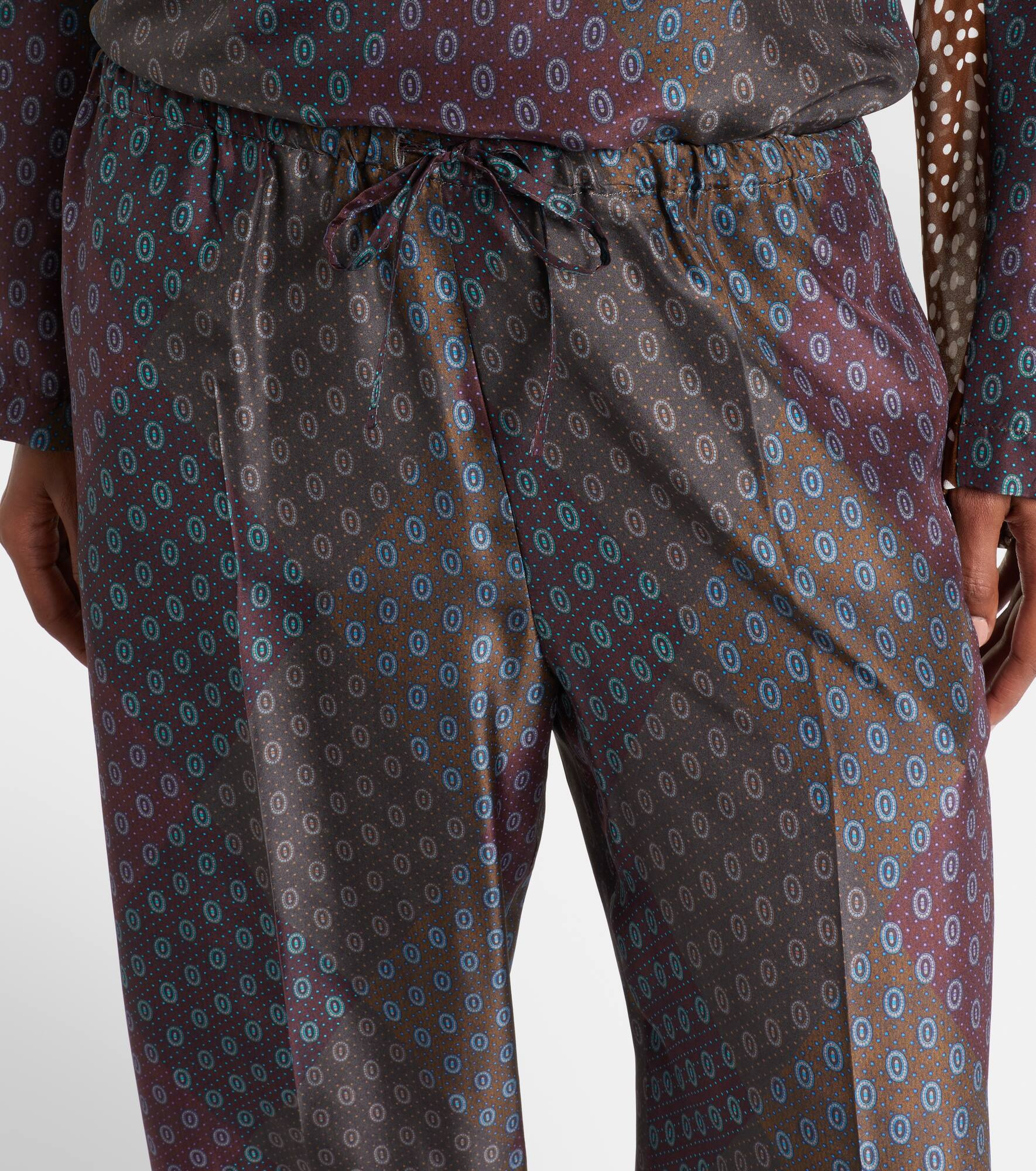 Printed silk satin straight pants - 4