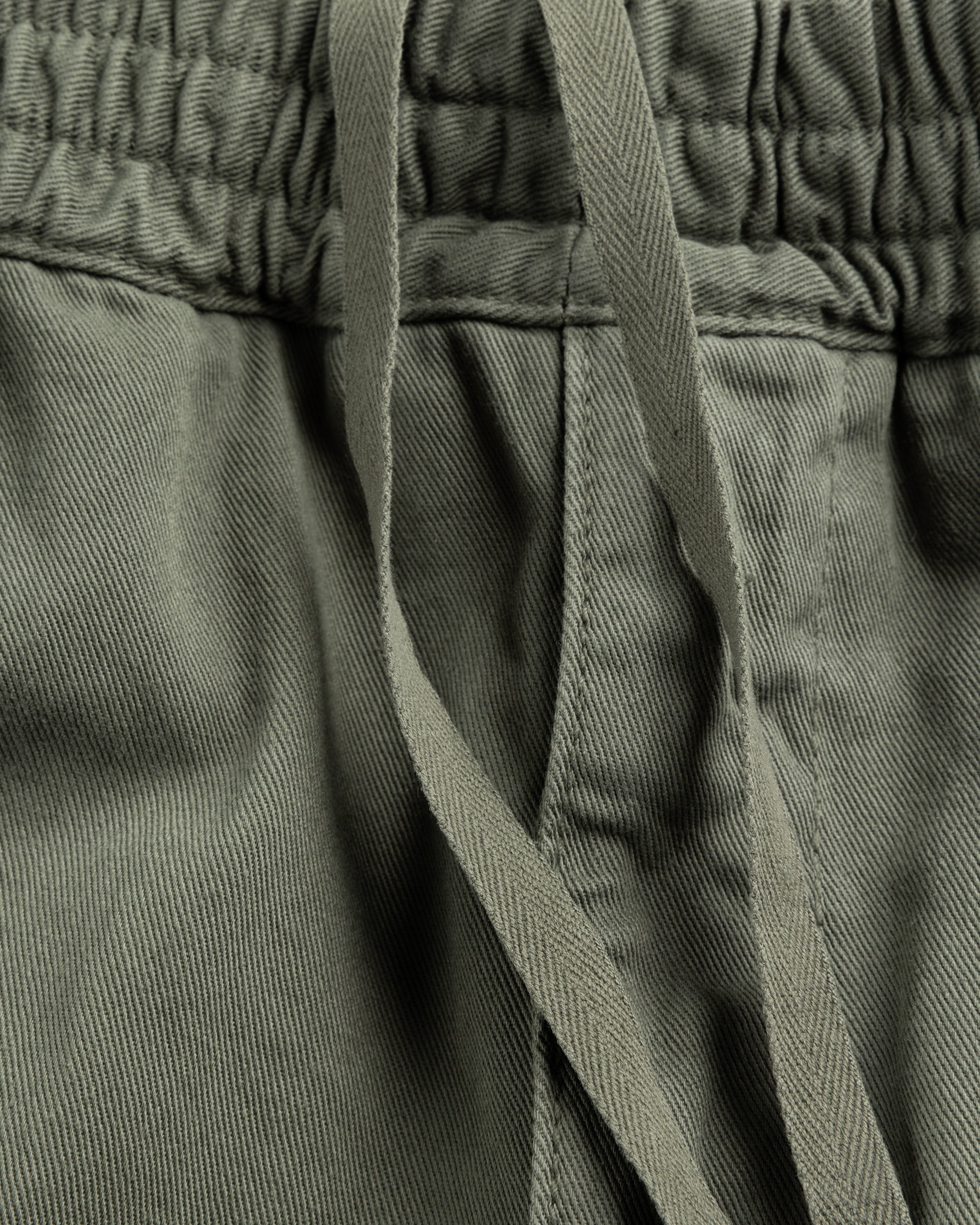 Carhartt WIP – Flint Short Park/Garment Dyed - 7