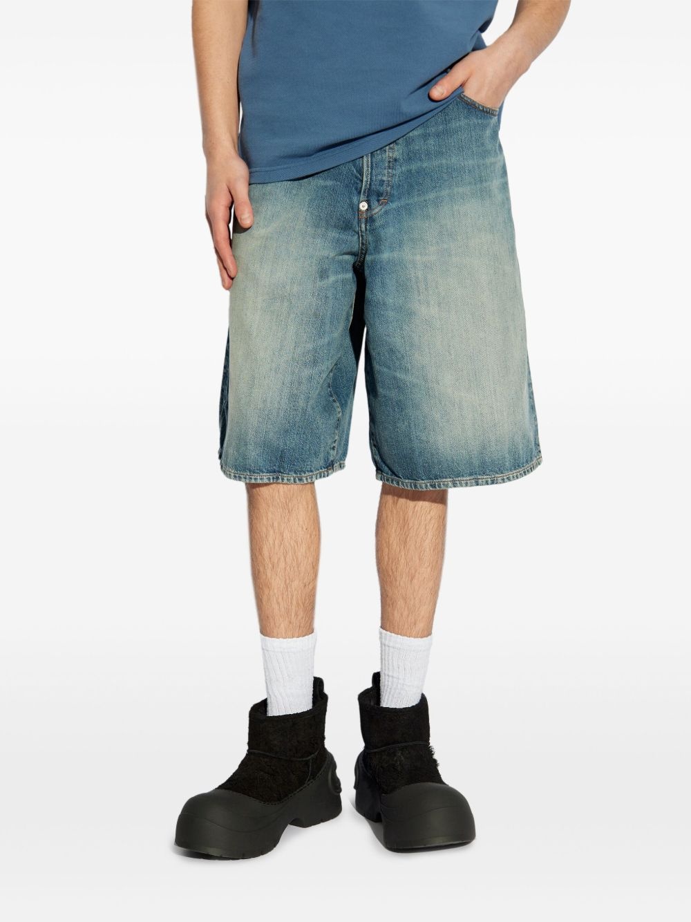 whiskering-effect denim shorts - 3