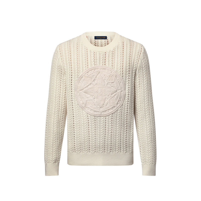 Long-Sleeved Cable-Knit Crewneck 1