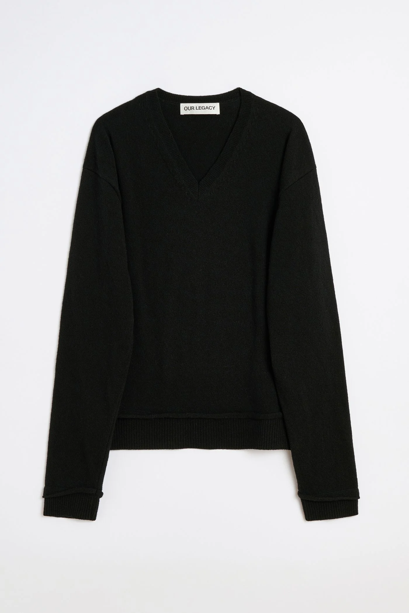 Parallel V-Neck Black Cherub Wool - 1