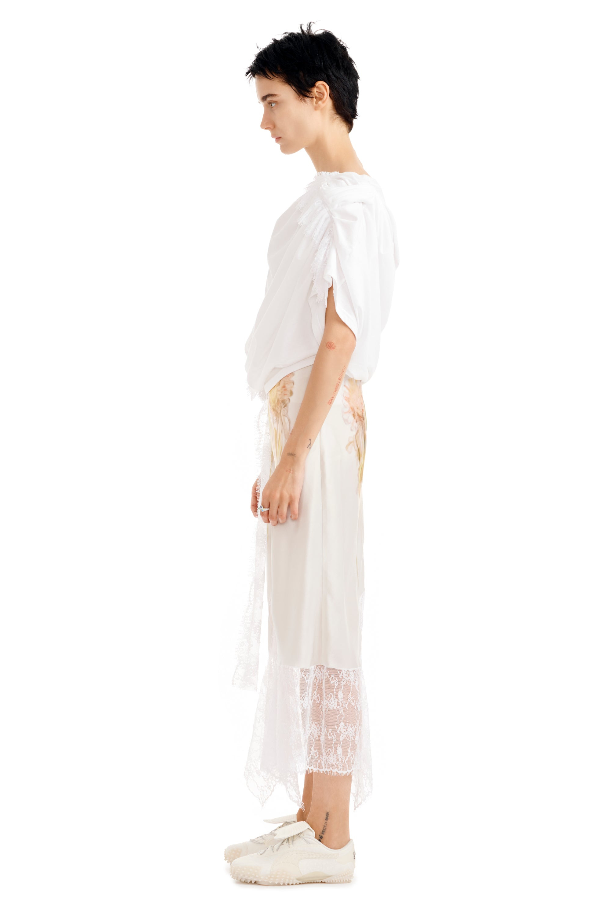 WHITE LACE EVA TEE - 11