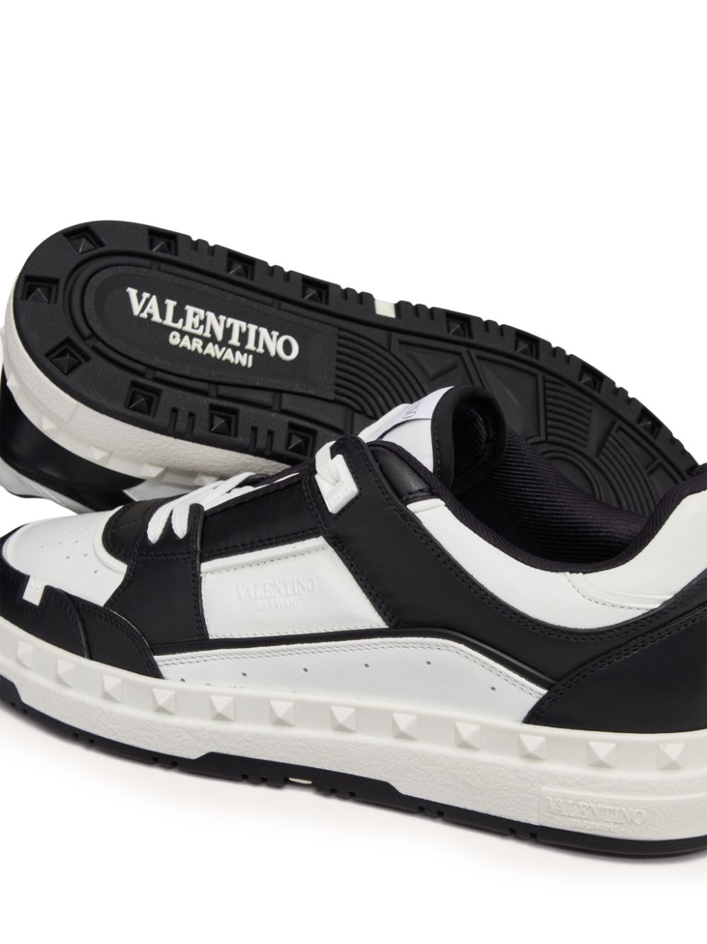 Valentino Garavani Men Freedots Sneakers - 2
