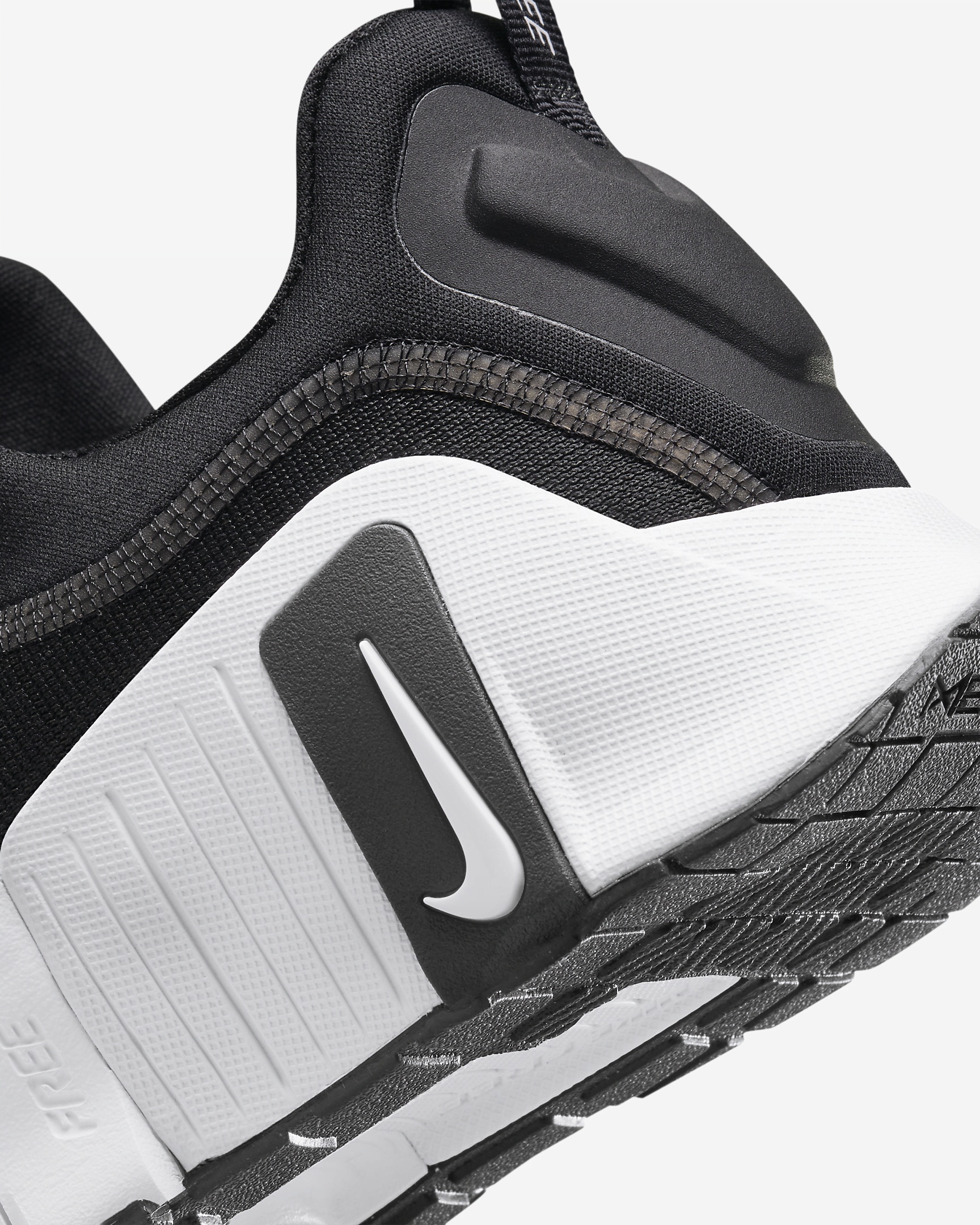 Nike Free Metcon 6 Men's Workout Shoes - 8