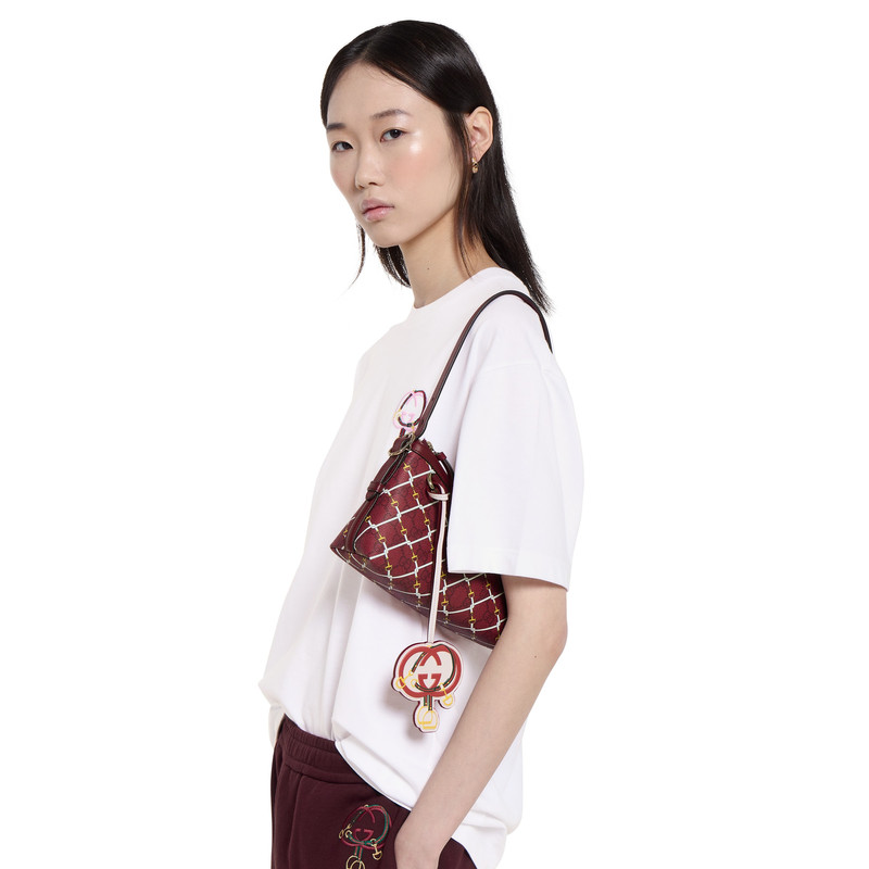 GG Emblem small shoulder bag 4