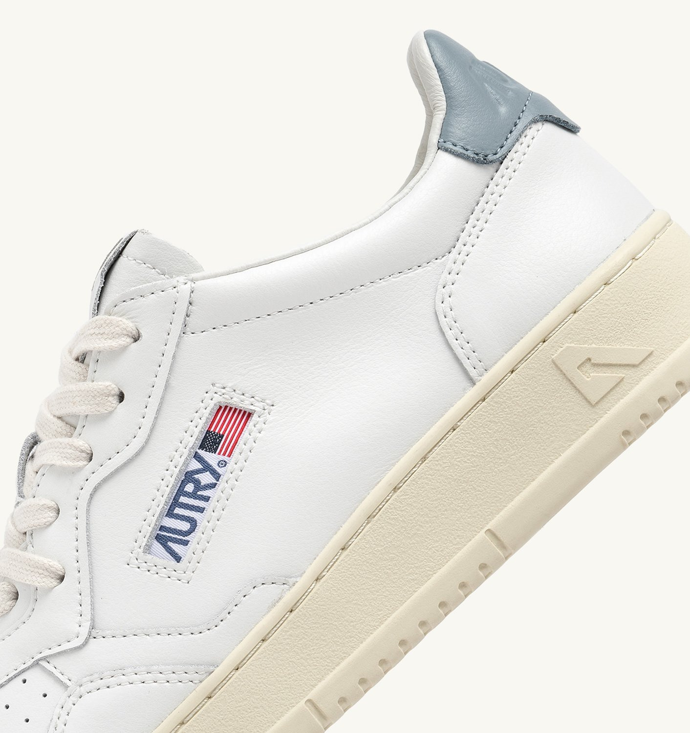MEDALIST LOW SNEAKERS IN WHITE AND SILVER BLUE LEATHER - 6