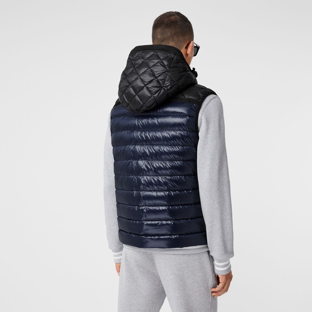 Diamond Quilted Panel Hooded Puffer Gilet - 4